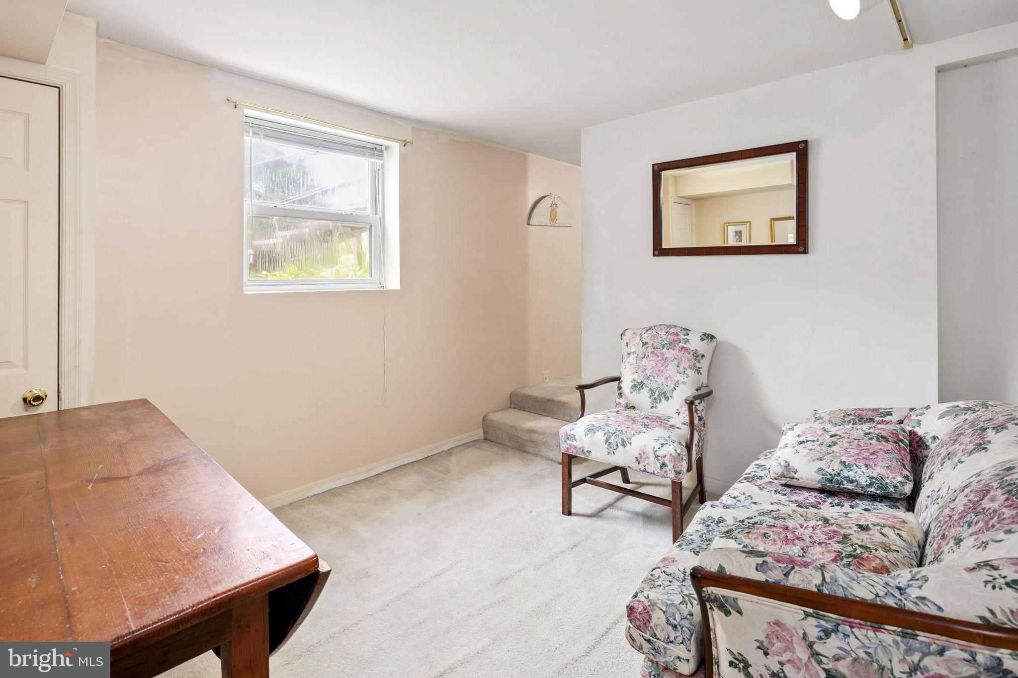 MT VERNON TERRACE - Residential