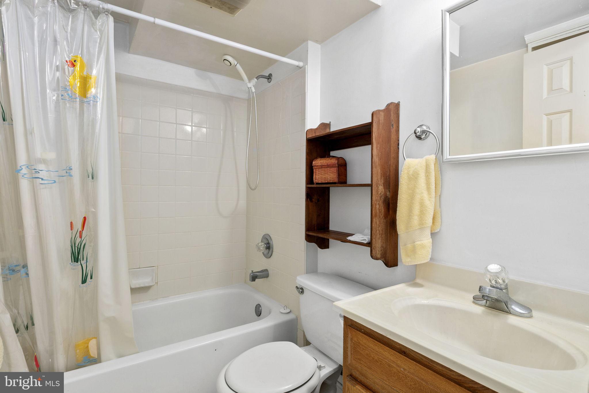 MT VERNON TERRACE - Residential