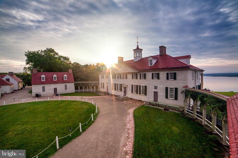 MT VERNON TERRACE - Residential