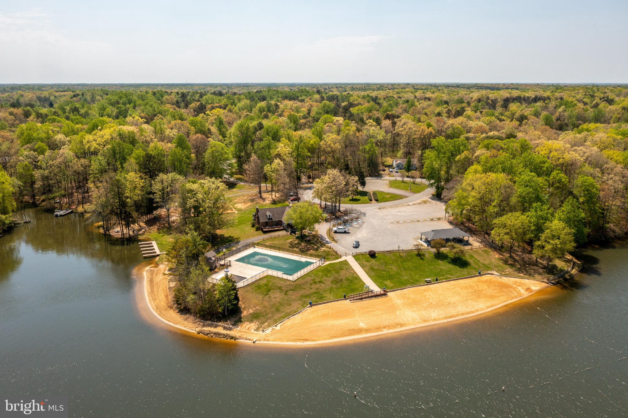 LAKE LAND OR - Residential