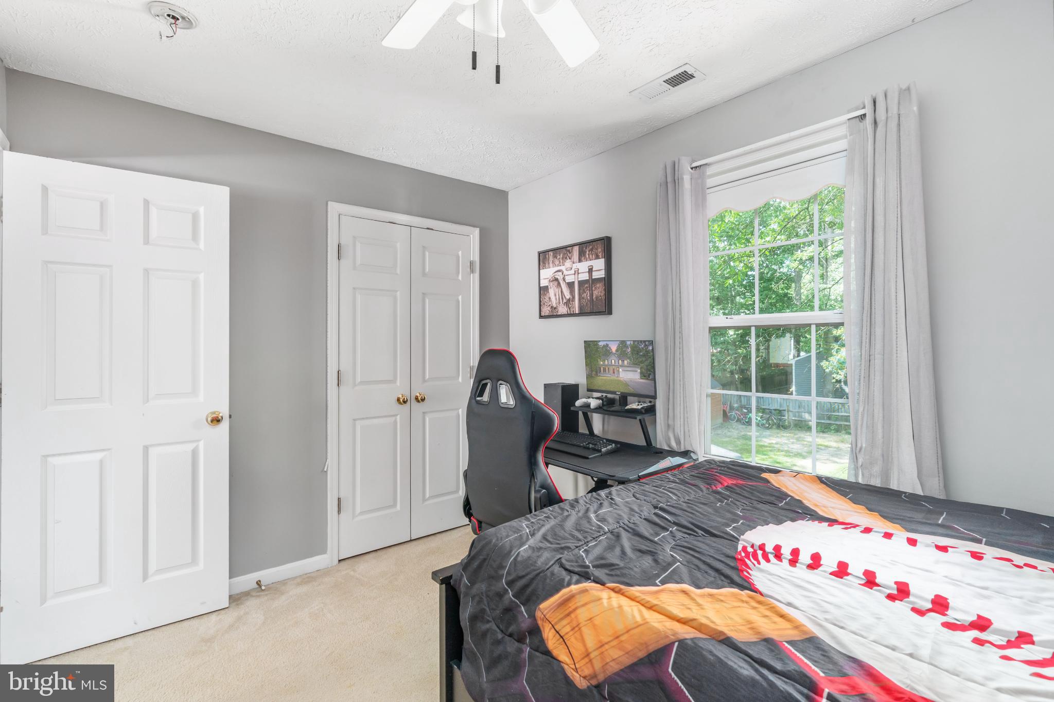 LAKE LAND OR - Residential