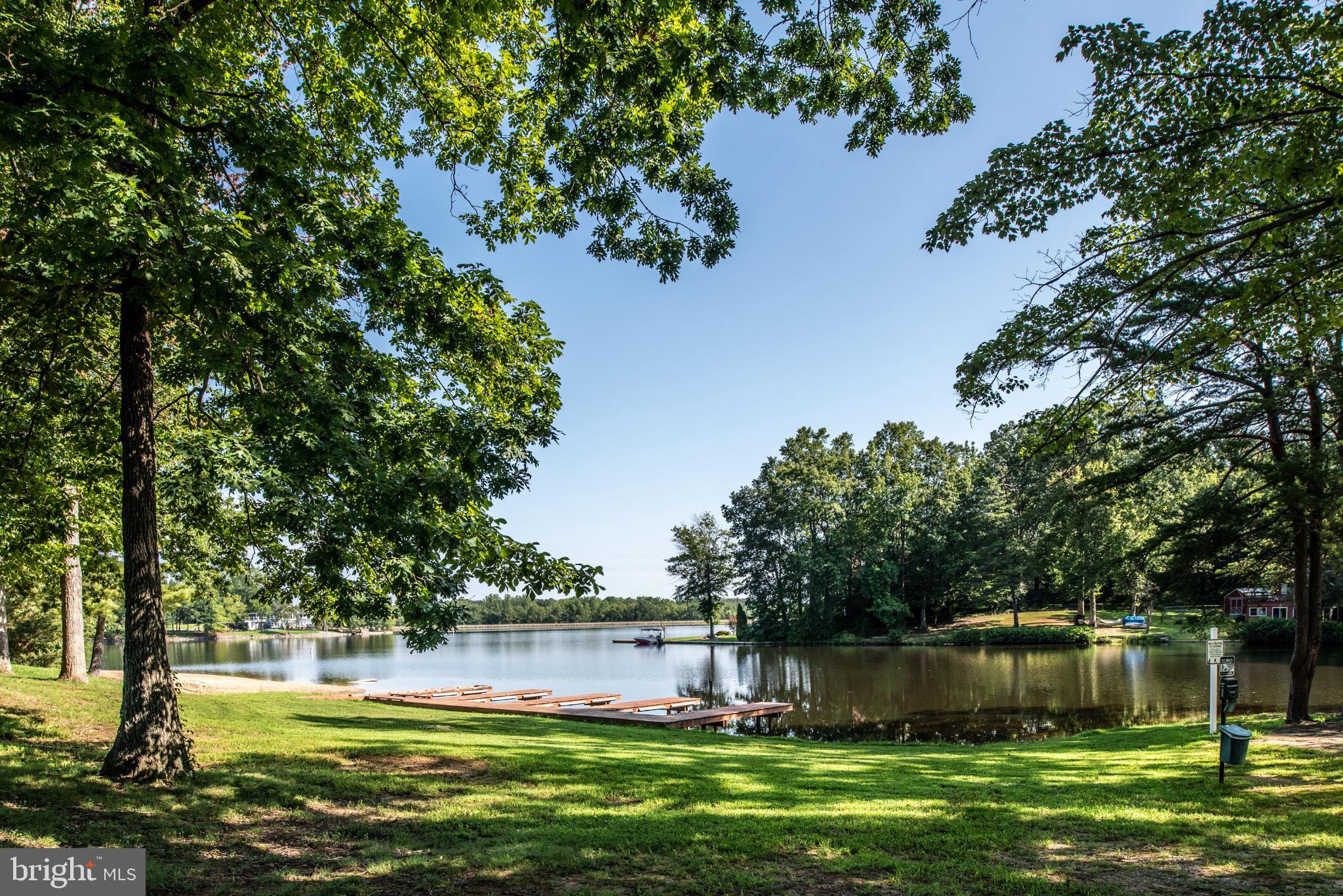 LAKE LAND OR - Residential