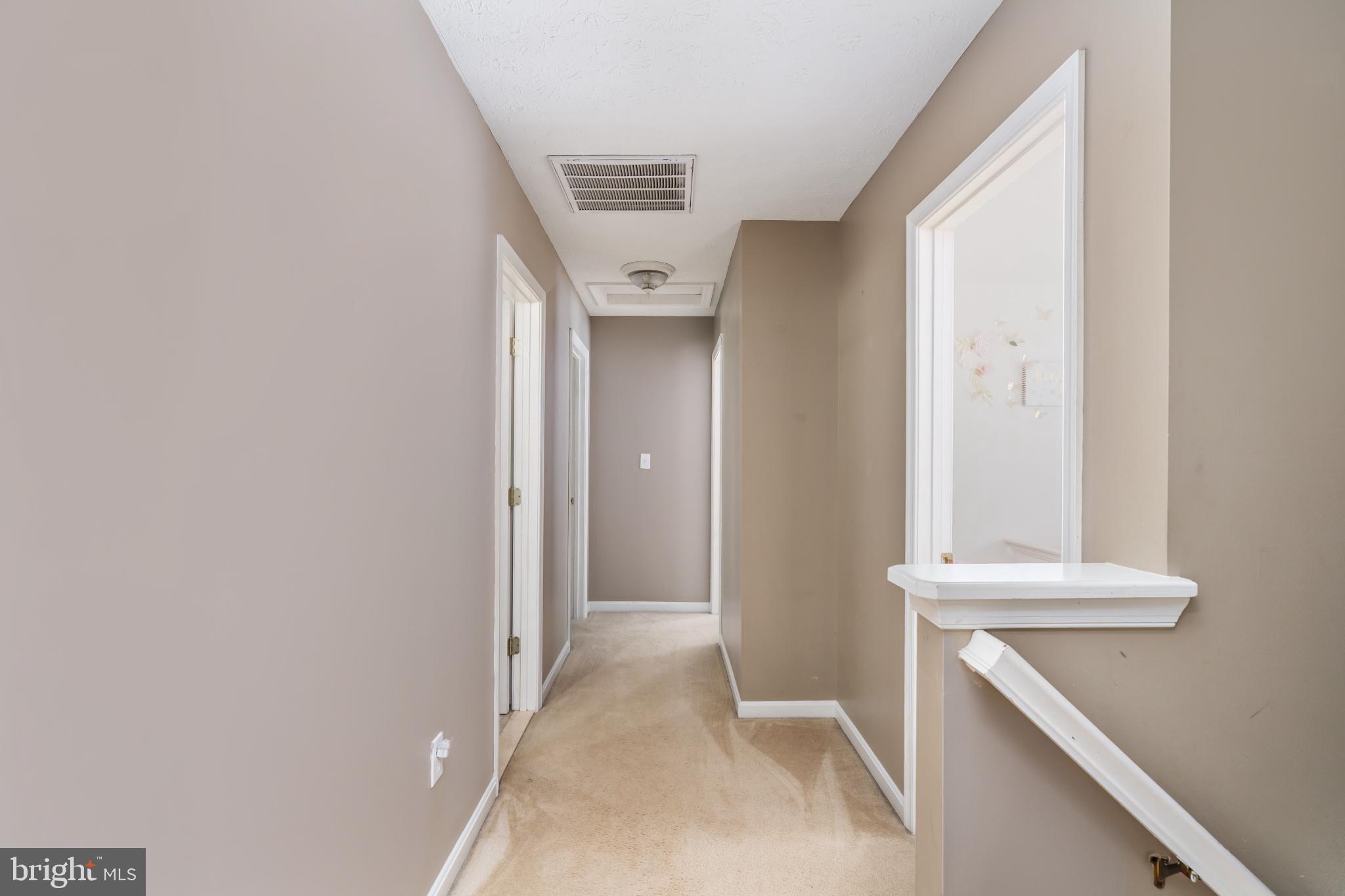 LAKE LAND OR - Residential