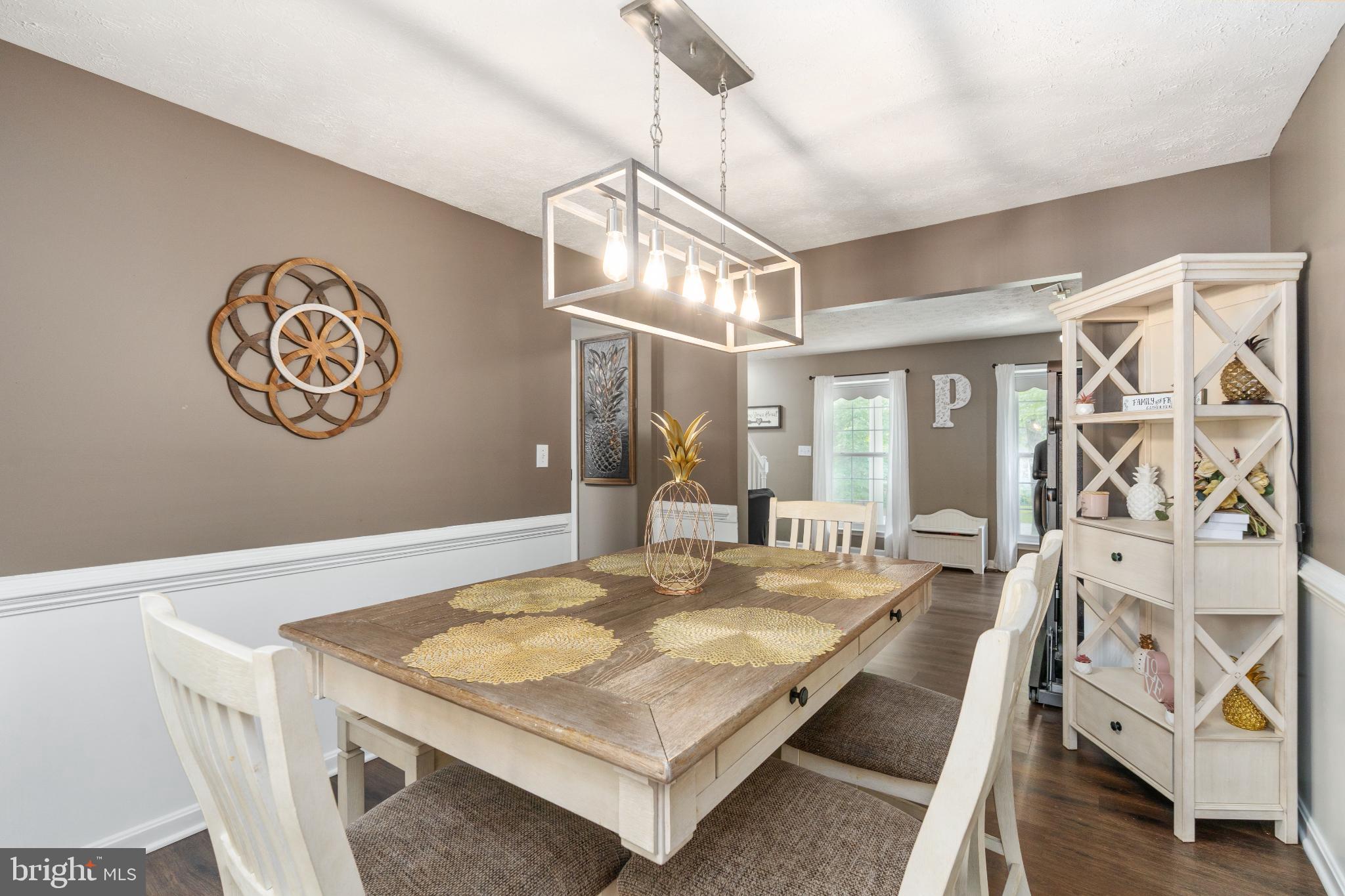 LAKE LAND OR - Residential