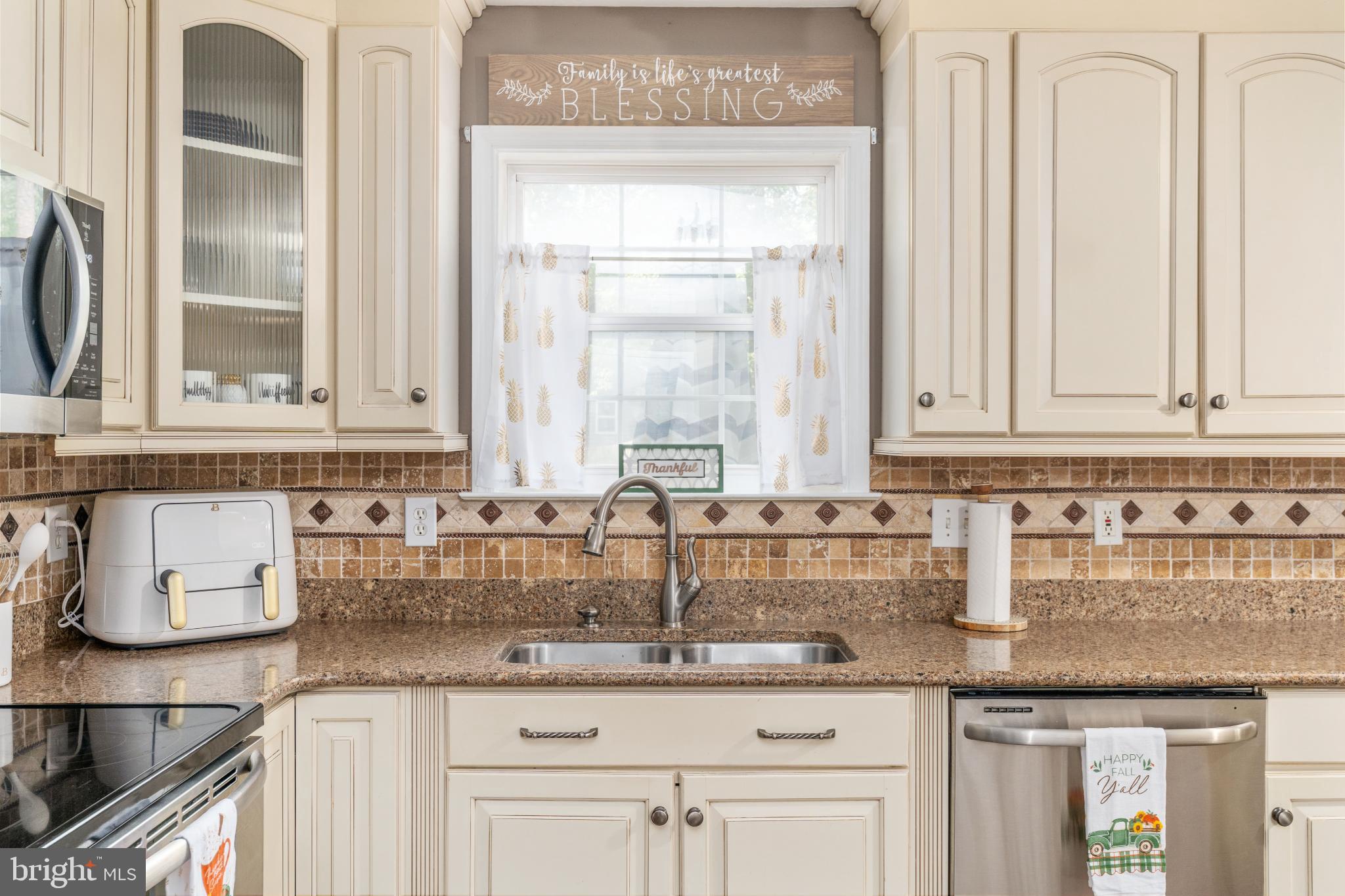 LAKE LAND OR - Residential