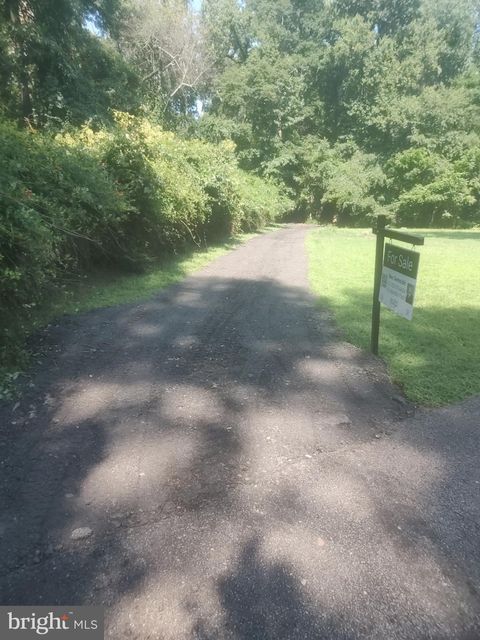 Vacant Land For Sale - 5940 Barberry Trail<br/> LORTON, VA 22079