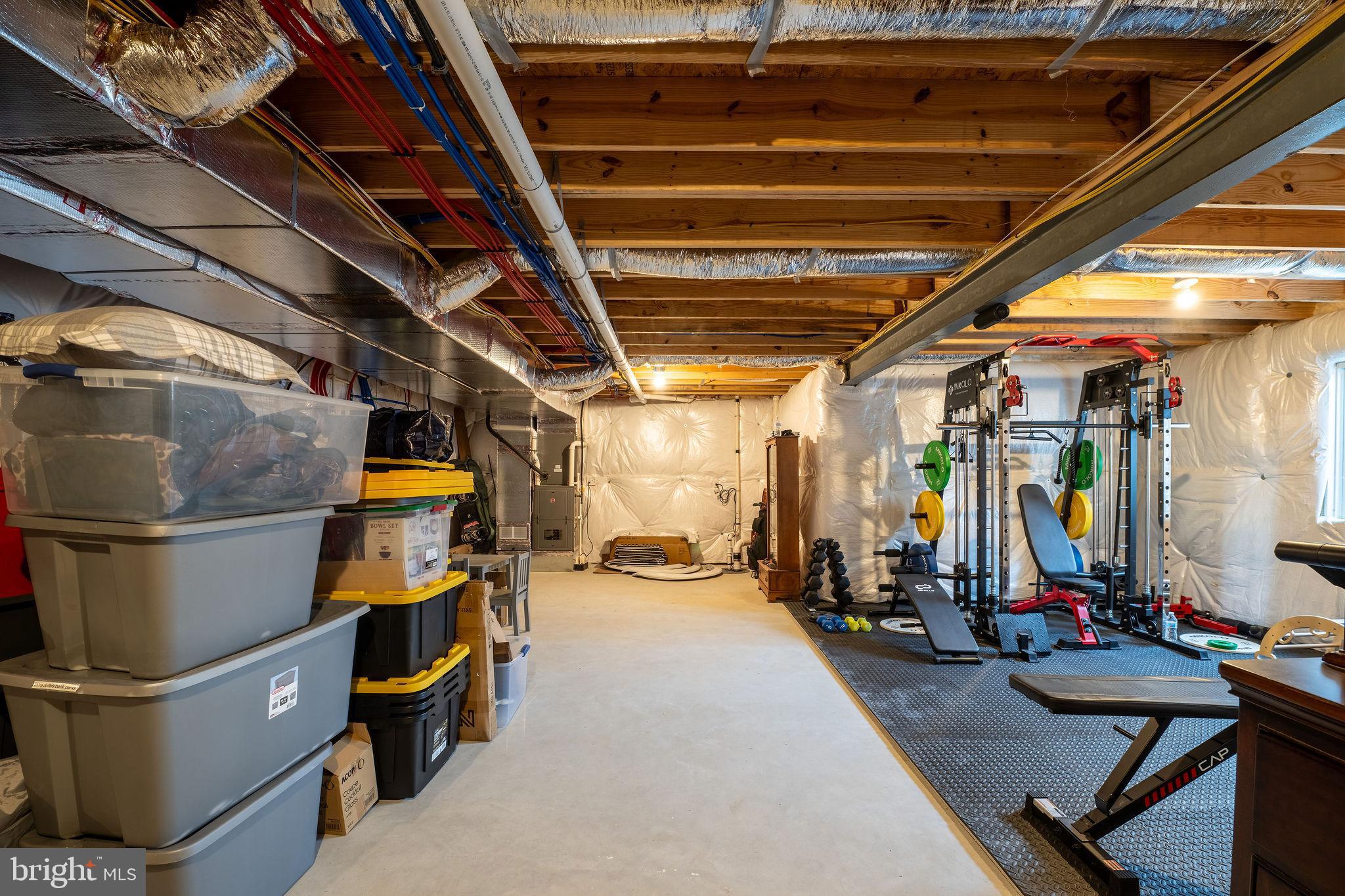 COURSEYS POINT - Residential