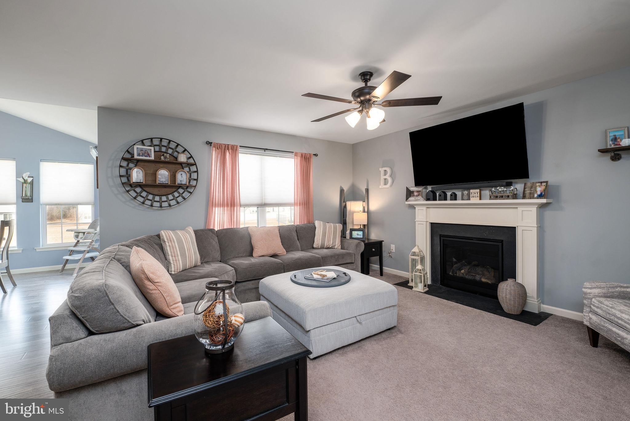 COURSEYS POINT - Residential