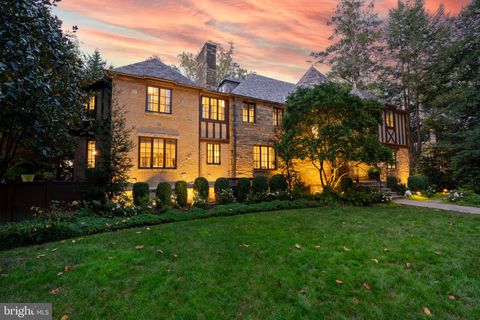 5033 TILDEN STREET NW WASHINGTON DC 20016