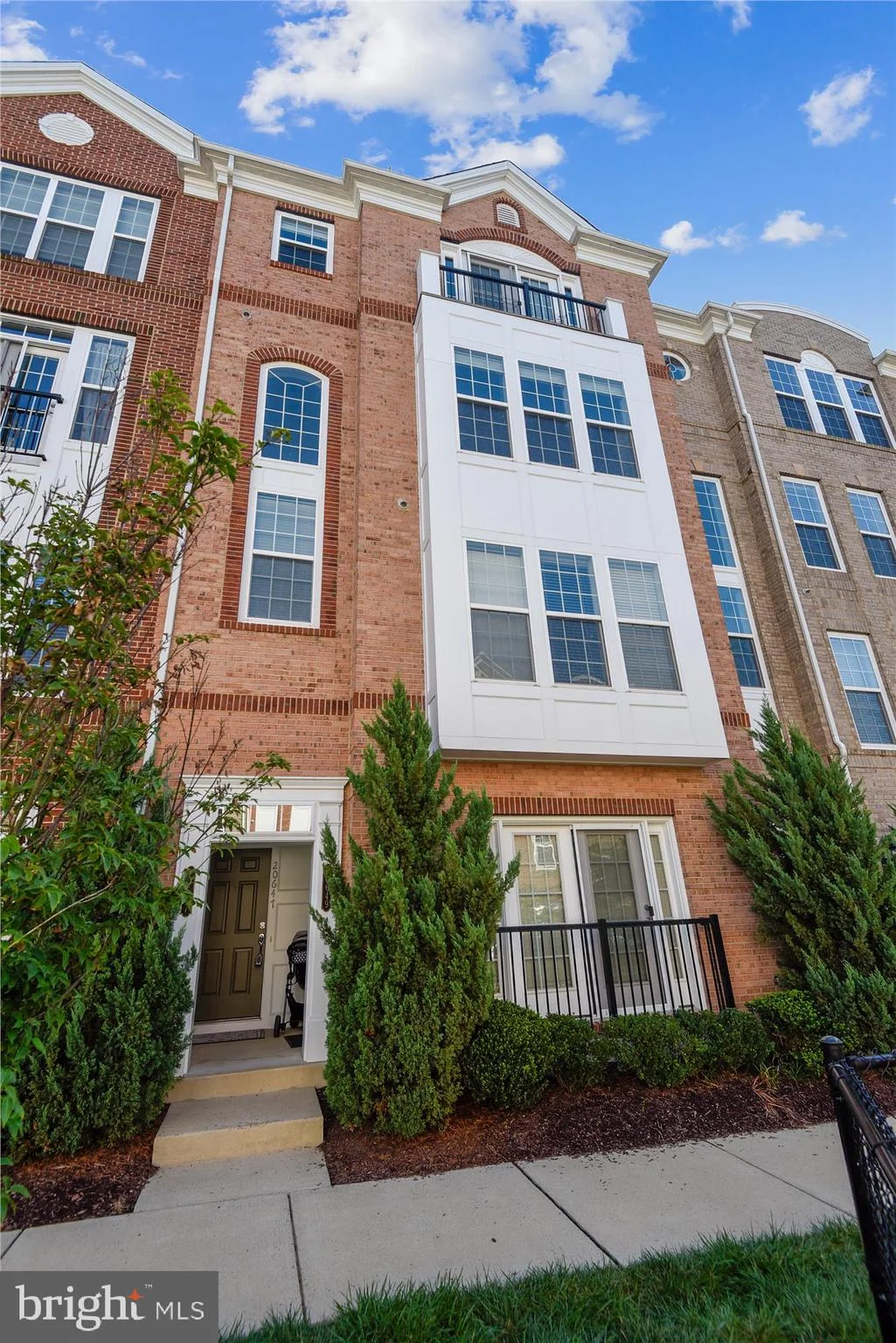 20647 Sibbald Square, Ashburn, VA 20147