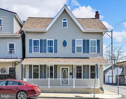 18 N BERNE STREET SCHUYLKILL HAVEN PA 17972