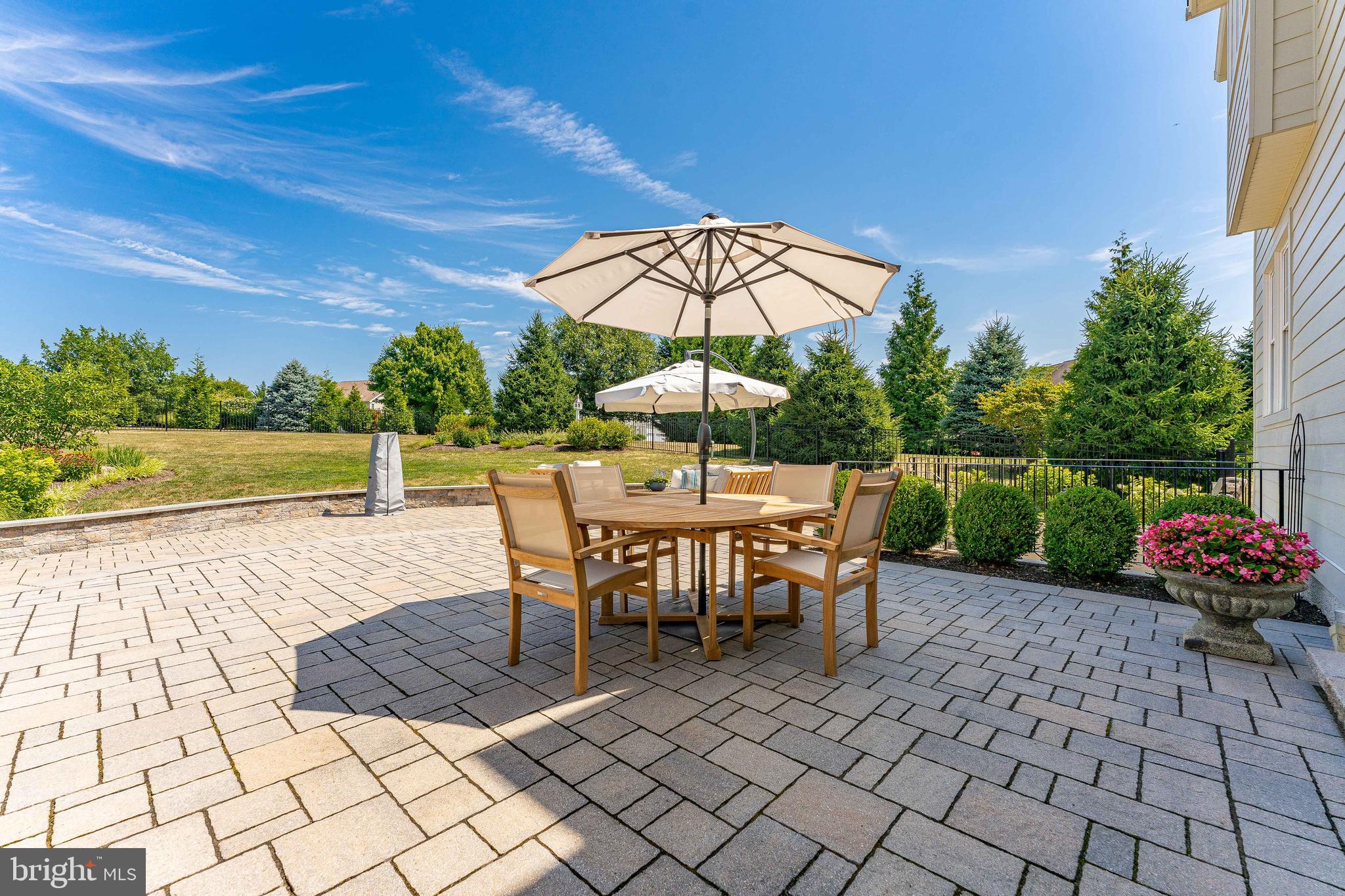 CUMBERLAND MEADOWS - Residential