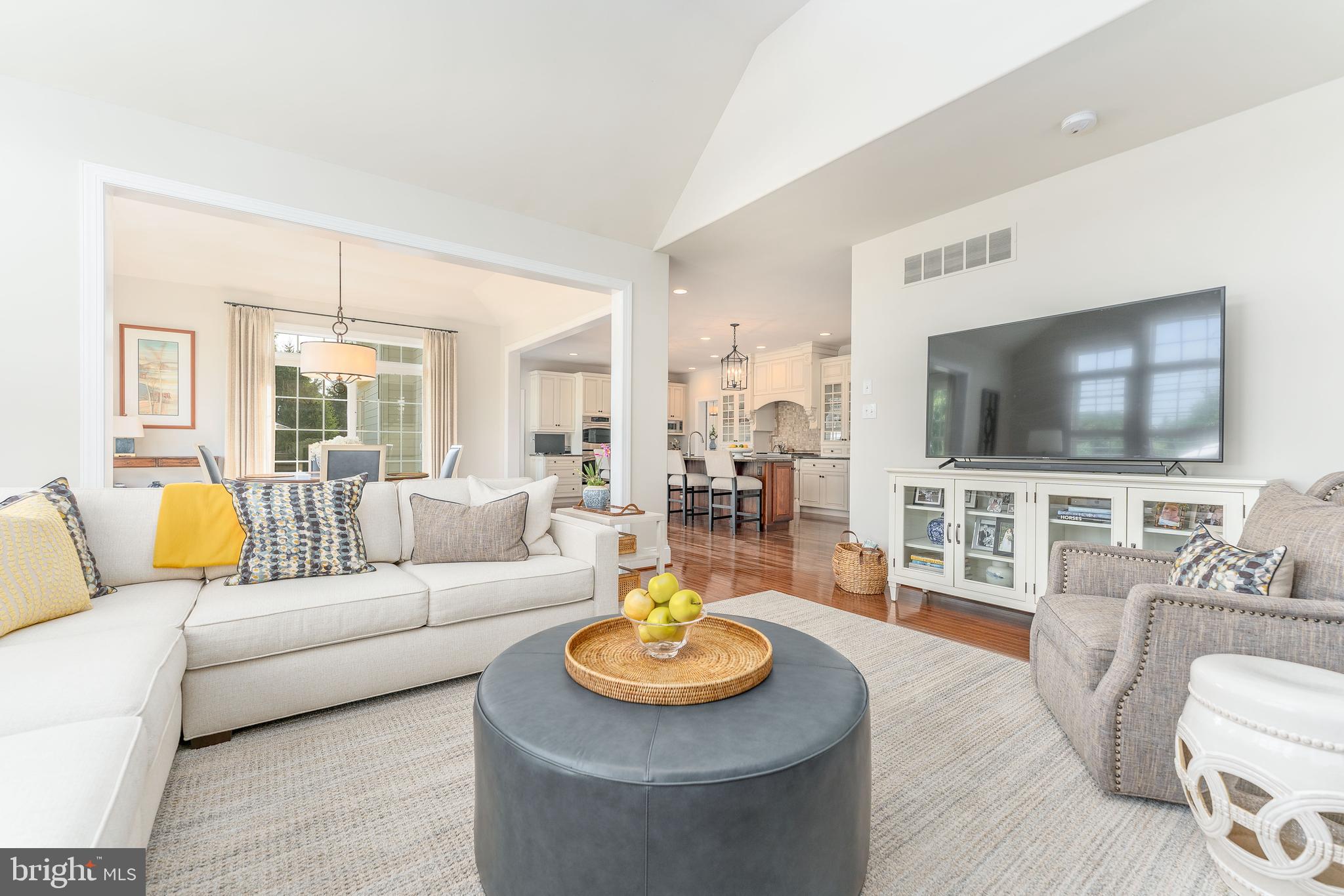 CUMBERLAND MEADOWS - Residential