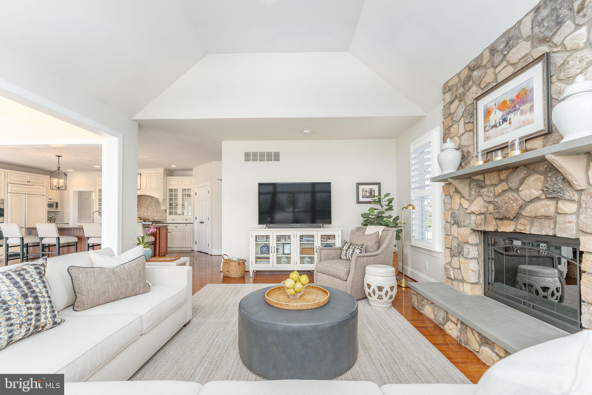 CUMBERLAND MEADOWS - Residential