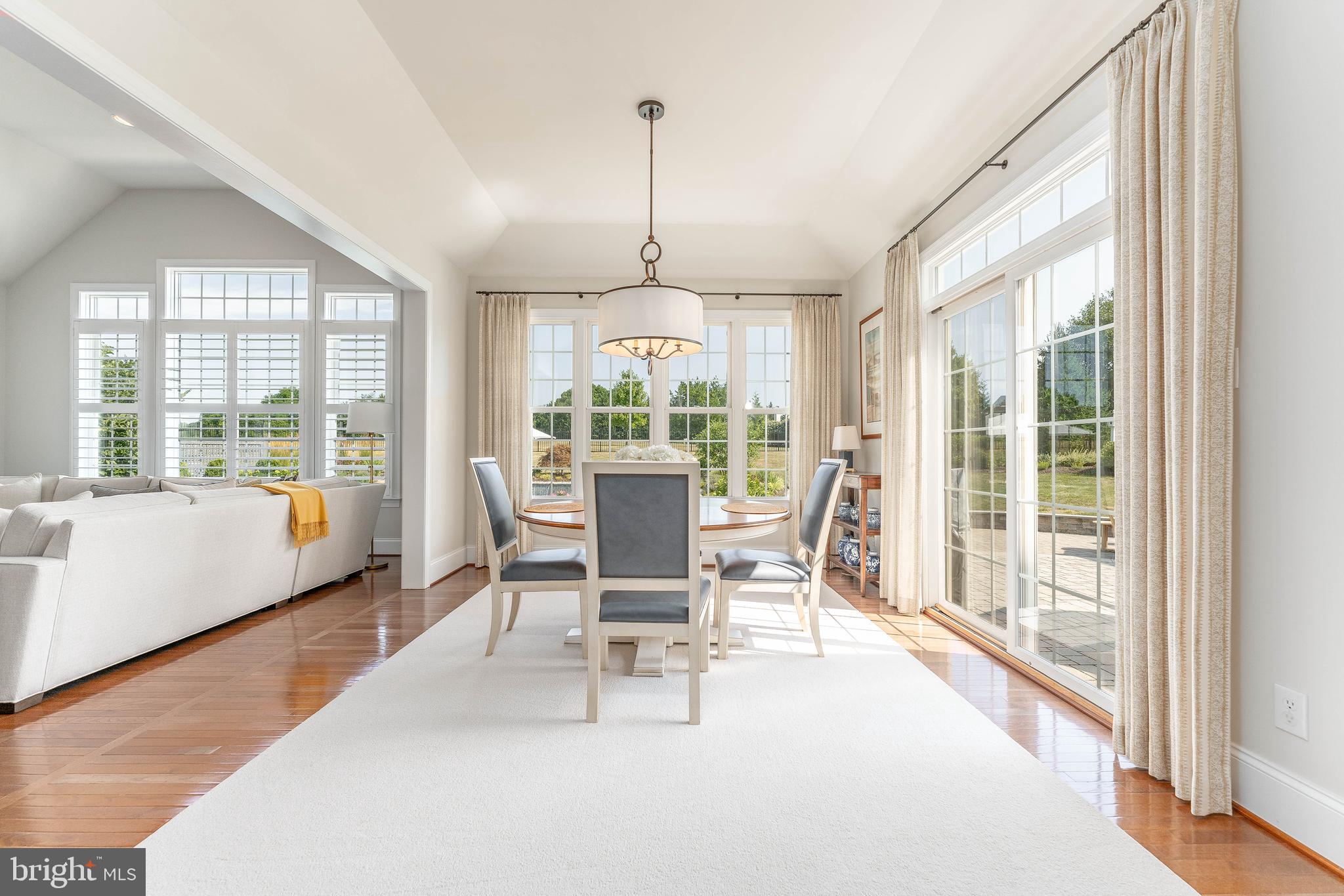 CUMBERLAND MEADOWS - Residential