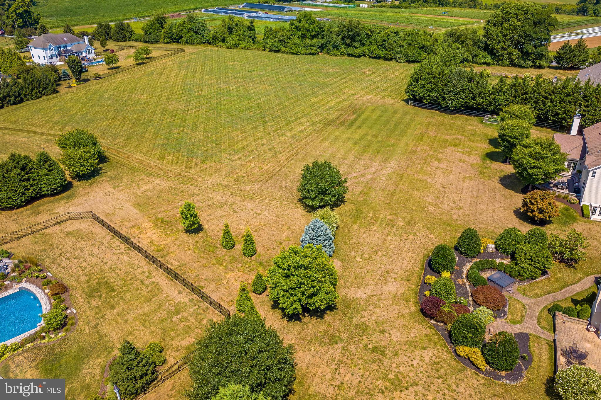 CUMBERLAND MEADOWS - Residential