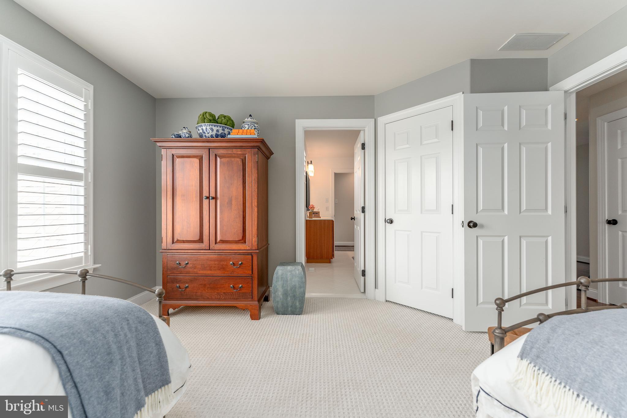 CUMBERLAND MEADOWS - Residential