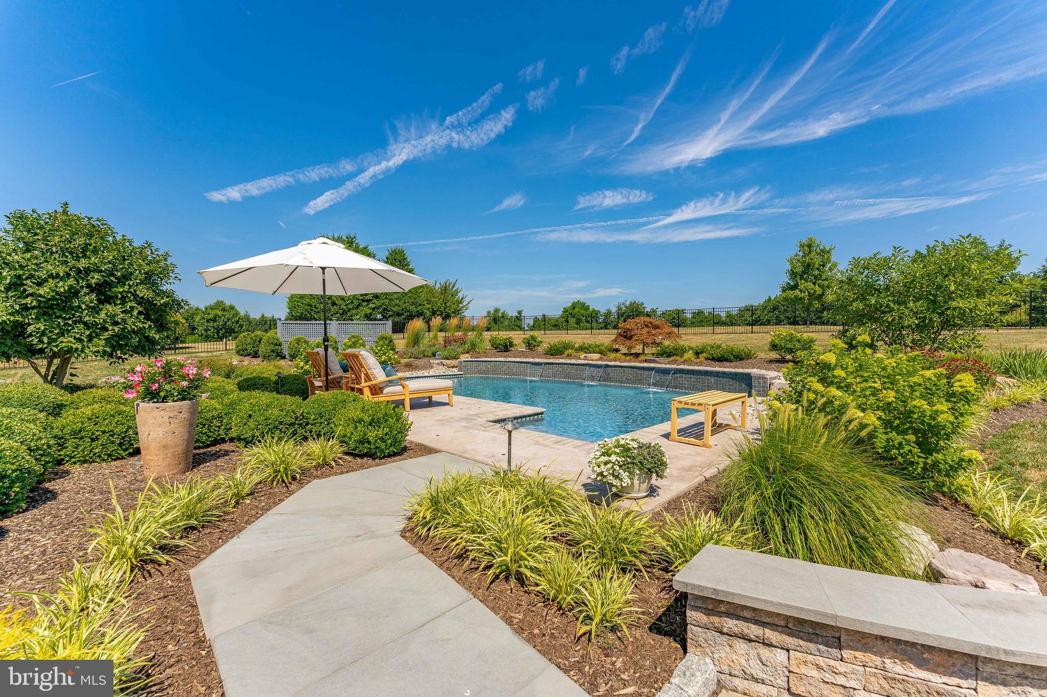 CUMBERLAND MEADOWS - Residential