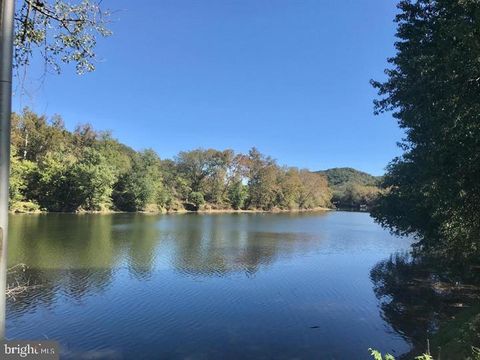 Lots 11-12 HOWELLSVILLE ROAD BOYCE VA 22620