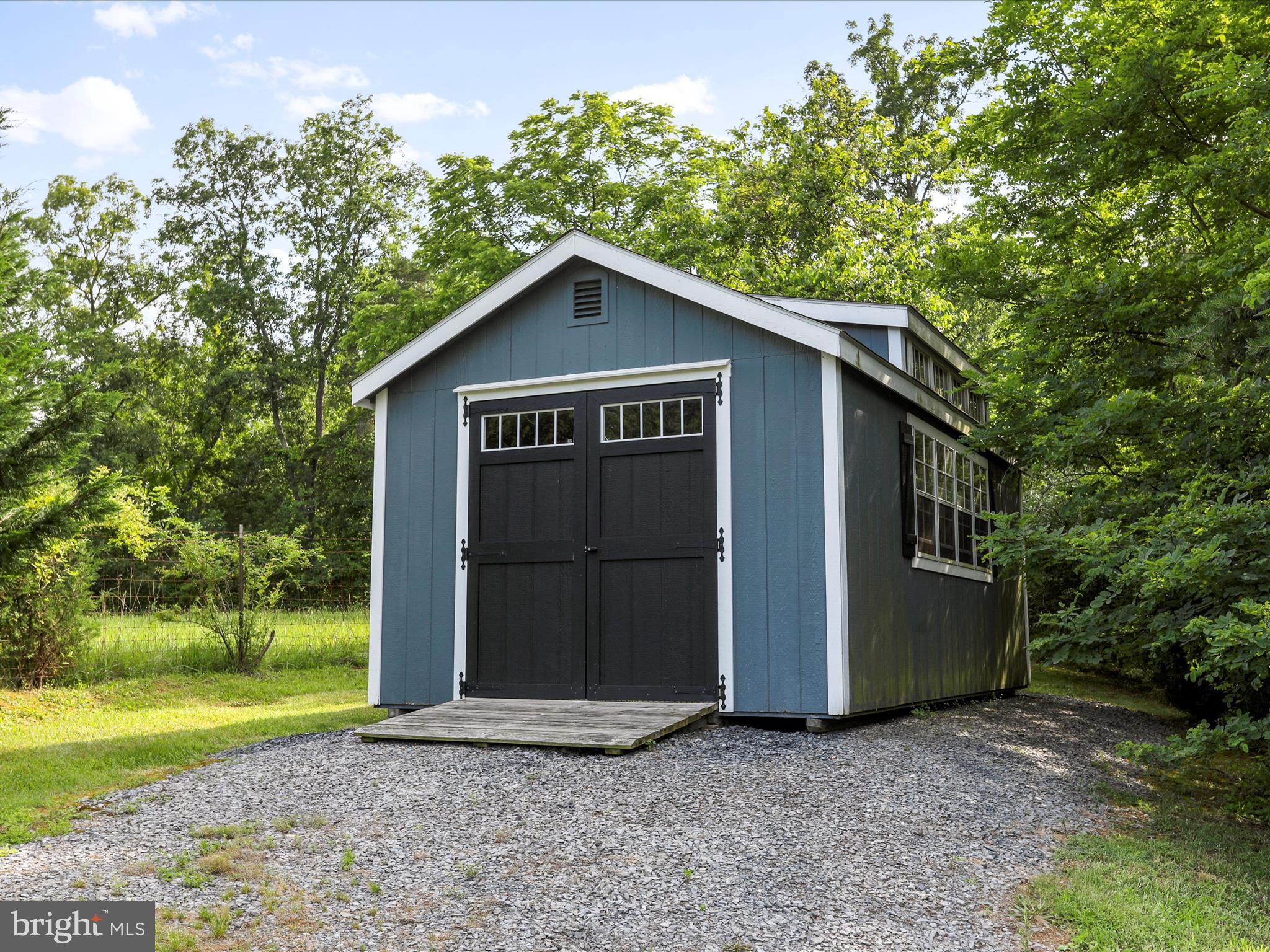 RELIANCE WOODS - Residential