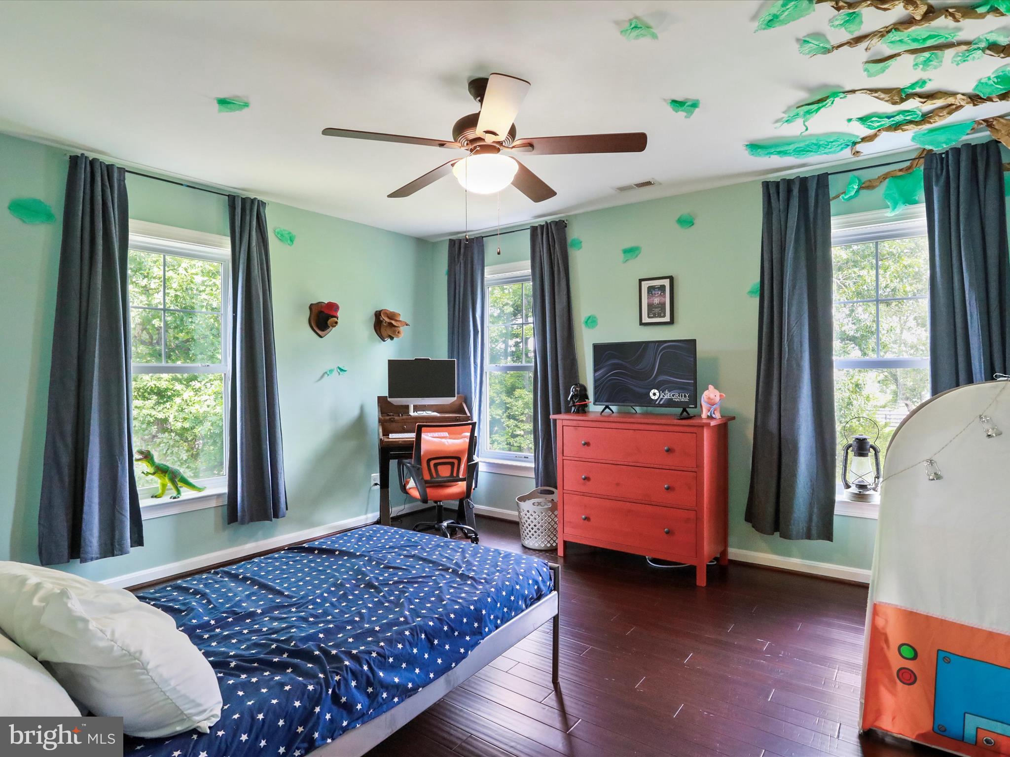 RELIANCE WOODS - Residential