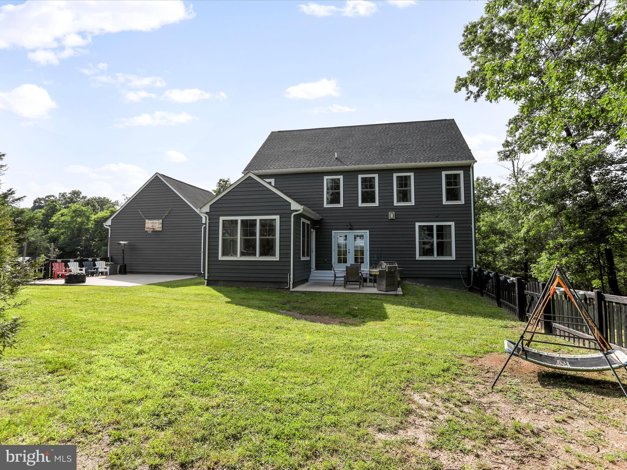 RELIANCE WOODS - Residential