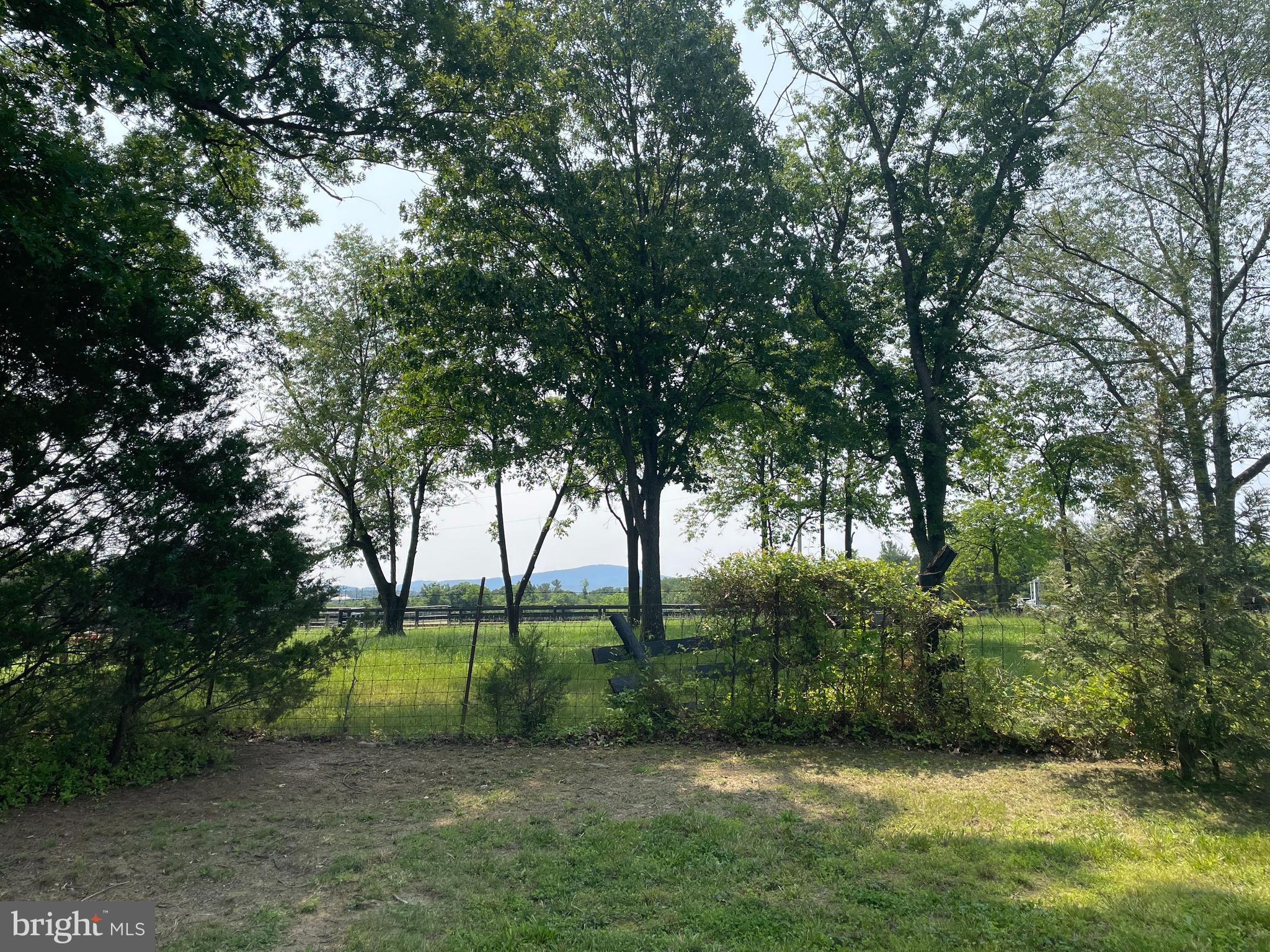 RELIANCE WOODS - Residential