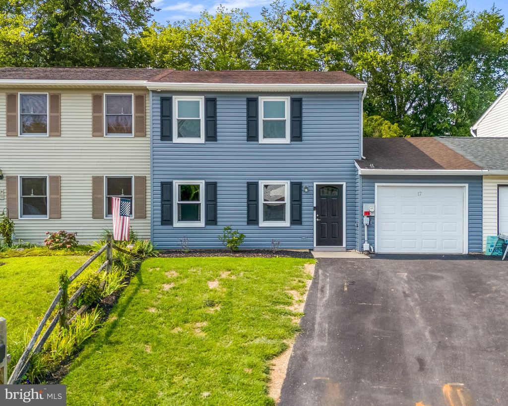 Photo of 17 Russet Lane, Millersville, PA 17551 (MLS # PALA2055546)