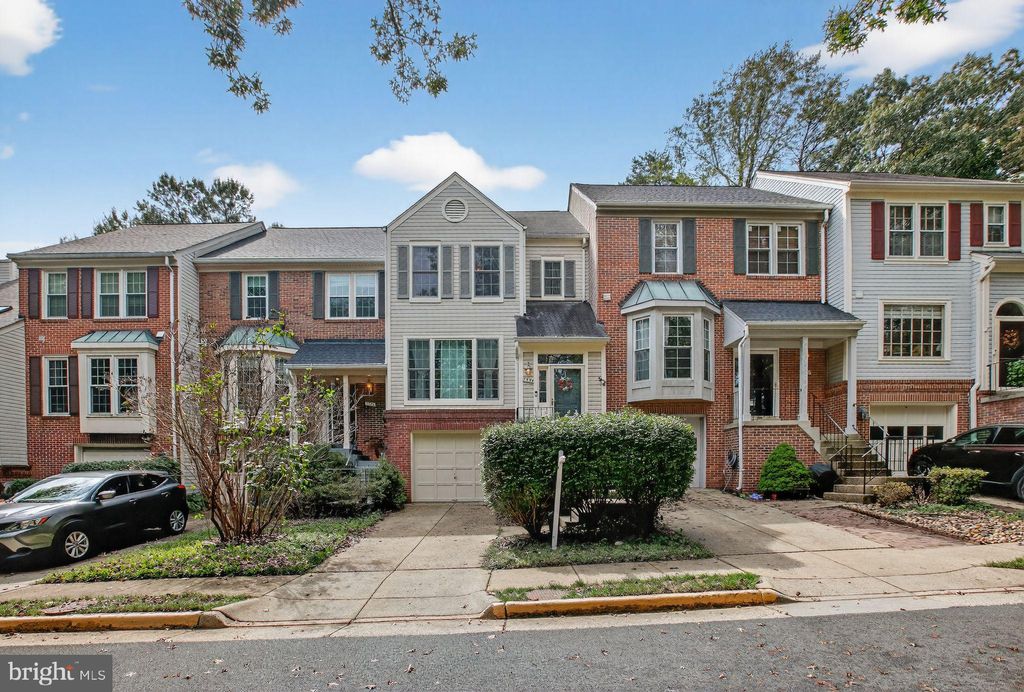 Photo of 7354 Hidden Knolls Court, SPRINGFIELD, VA 22153 (MLS # VAFX2267554)