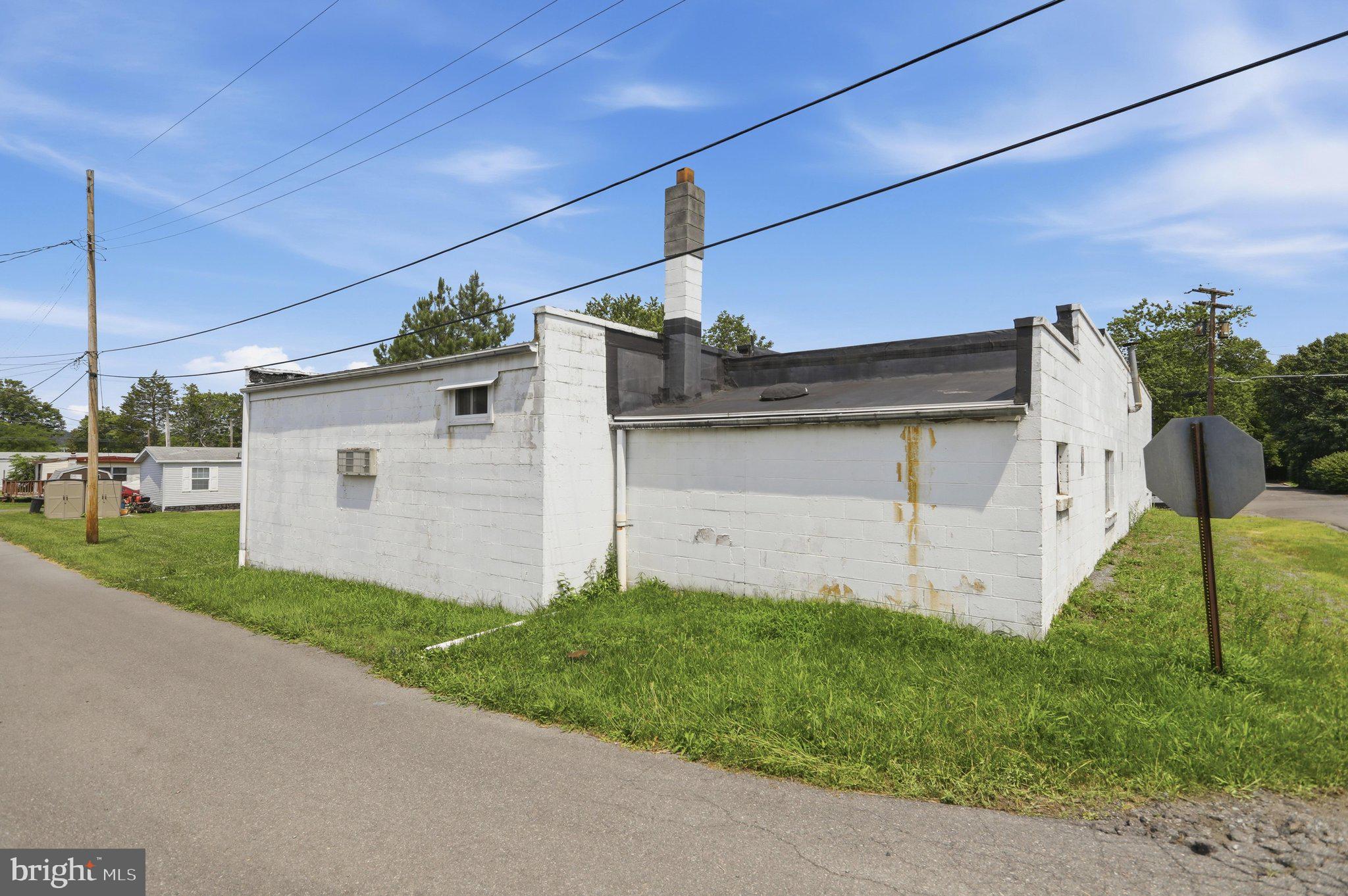 455 CENTER AVENUE