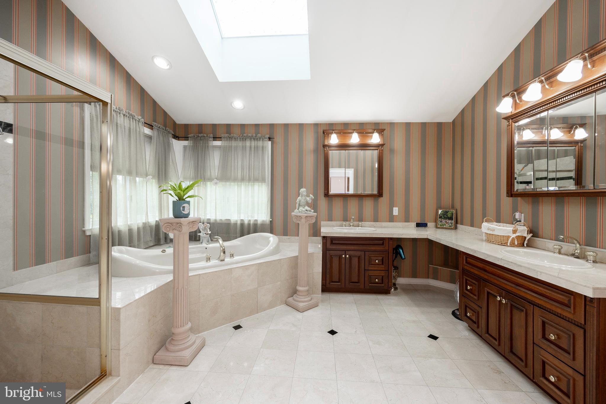 SKIPPACK - Residential