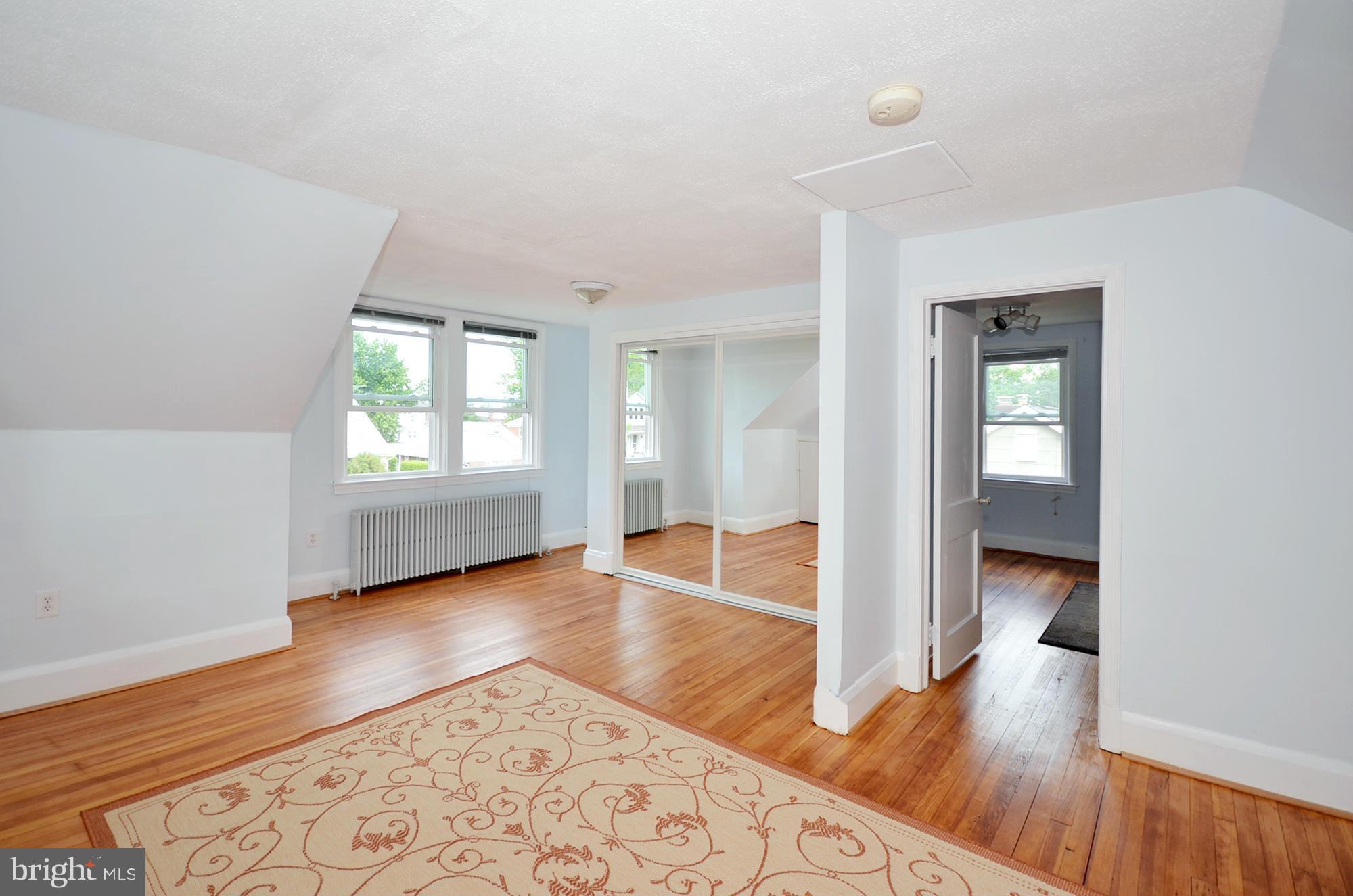 PARKVILLE - Residential