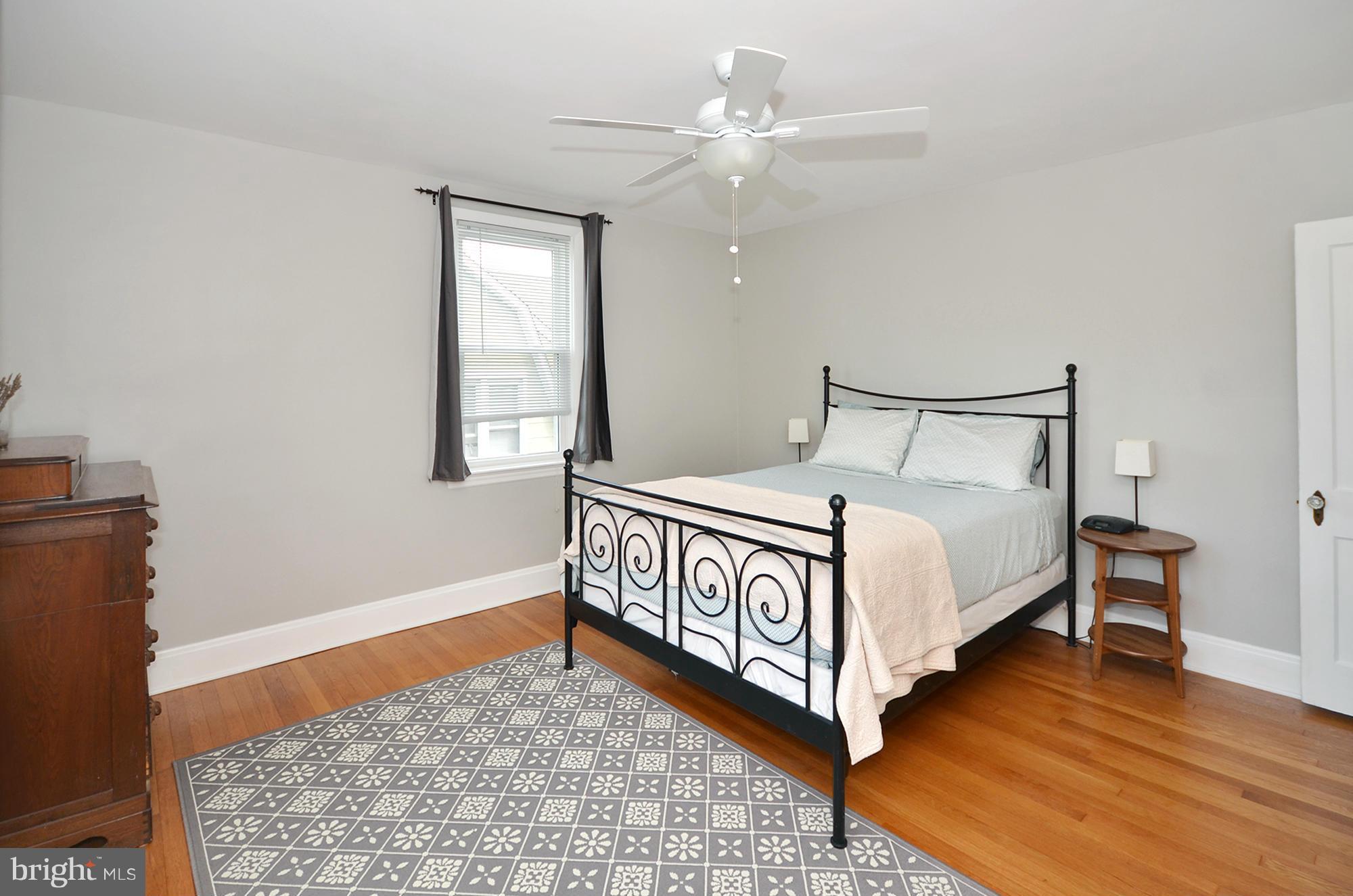 PARKVILLE - Residential