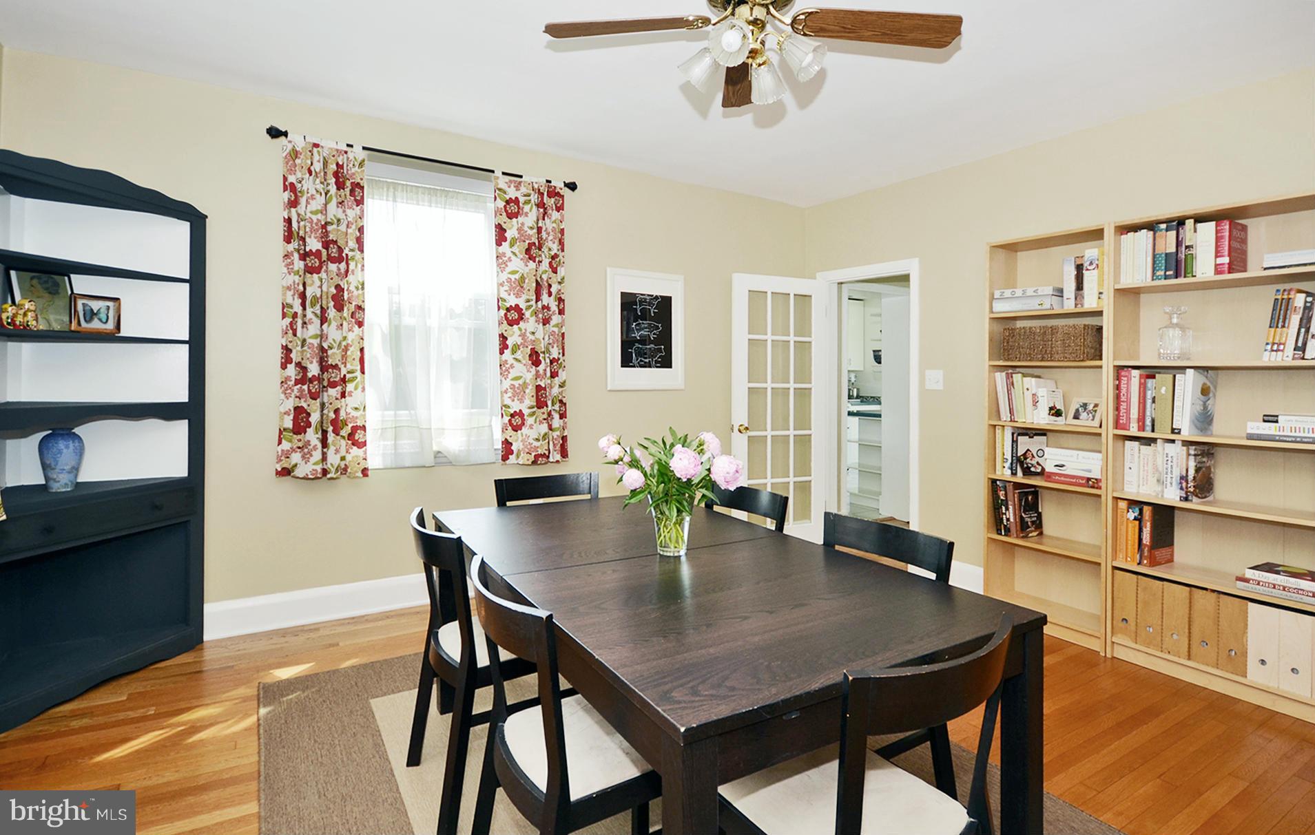 PARKVILLE - Residential