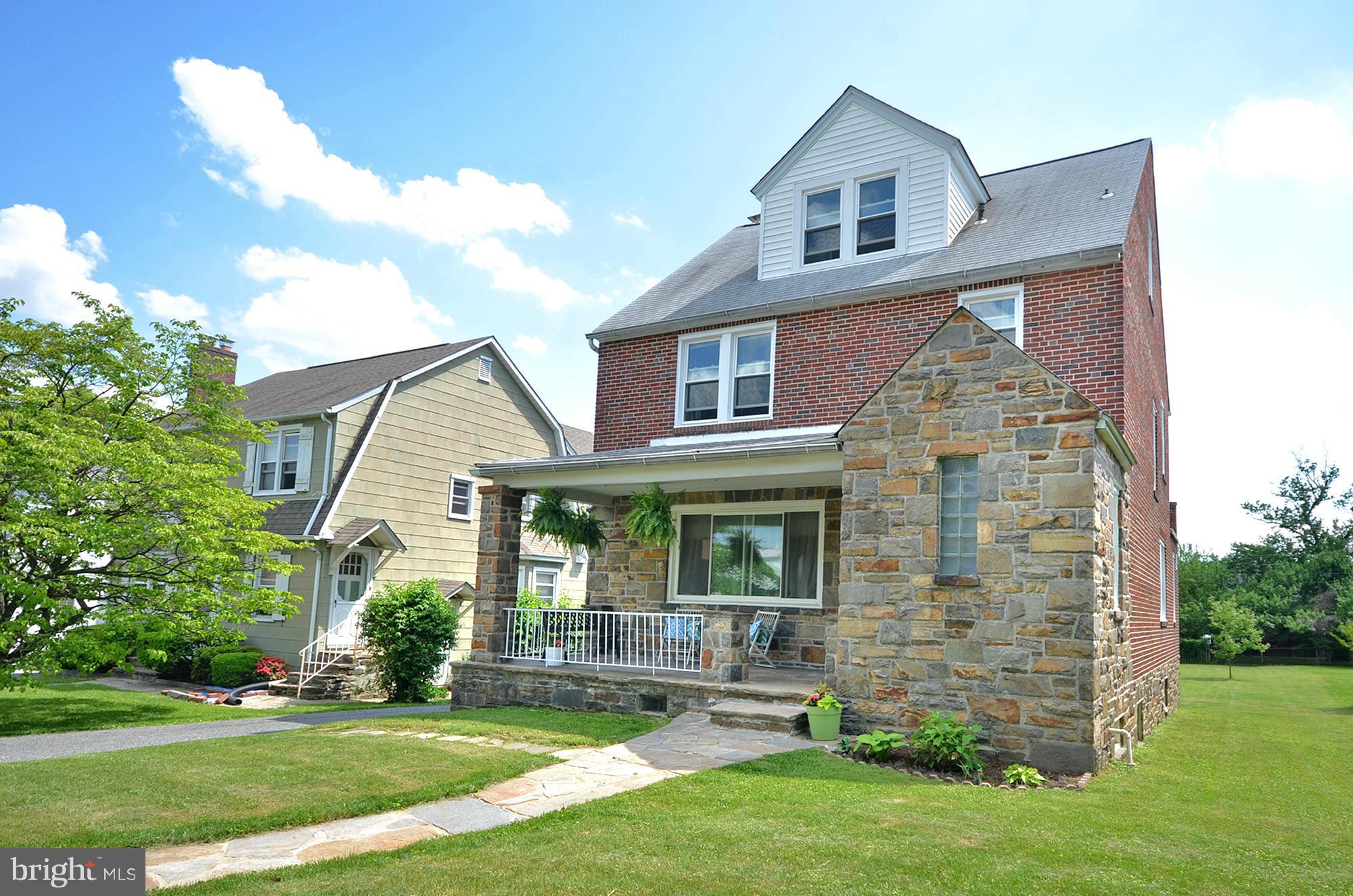 PARKVILLE - Residential