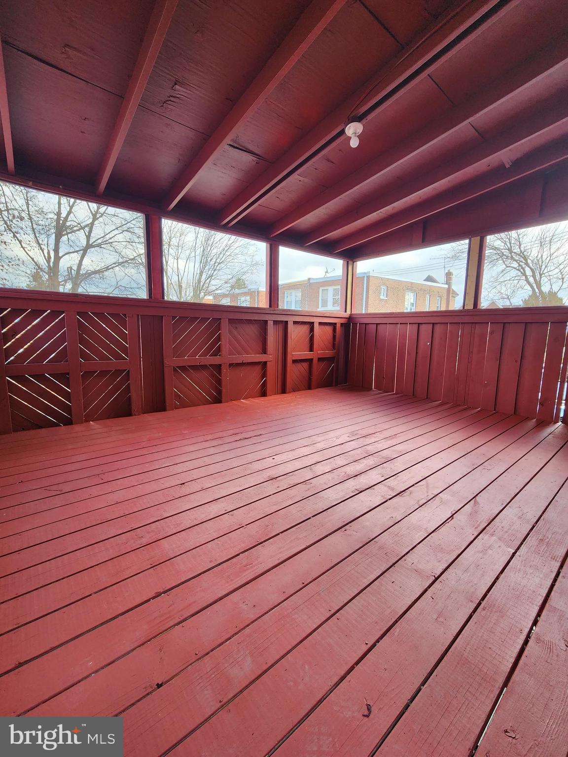 WEST OAK LANE - Residential