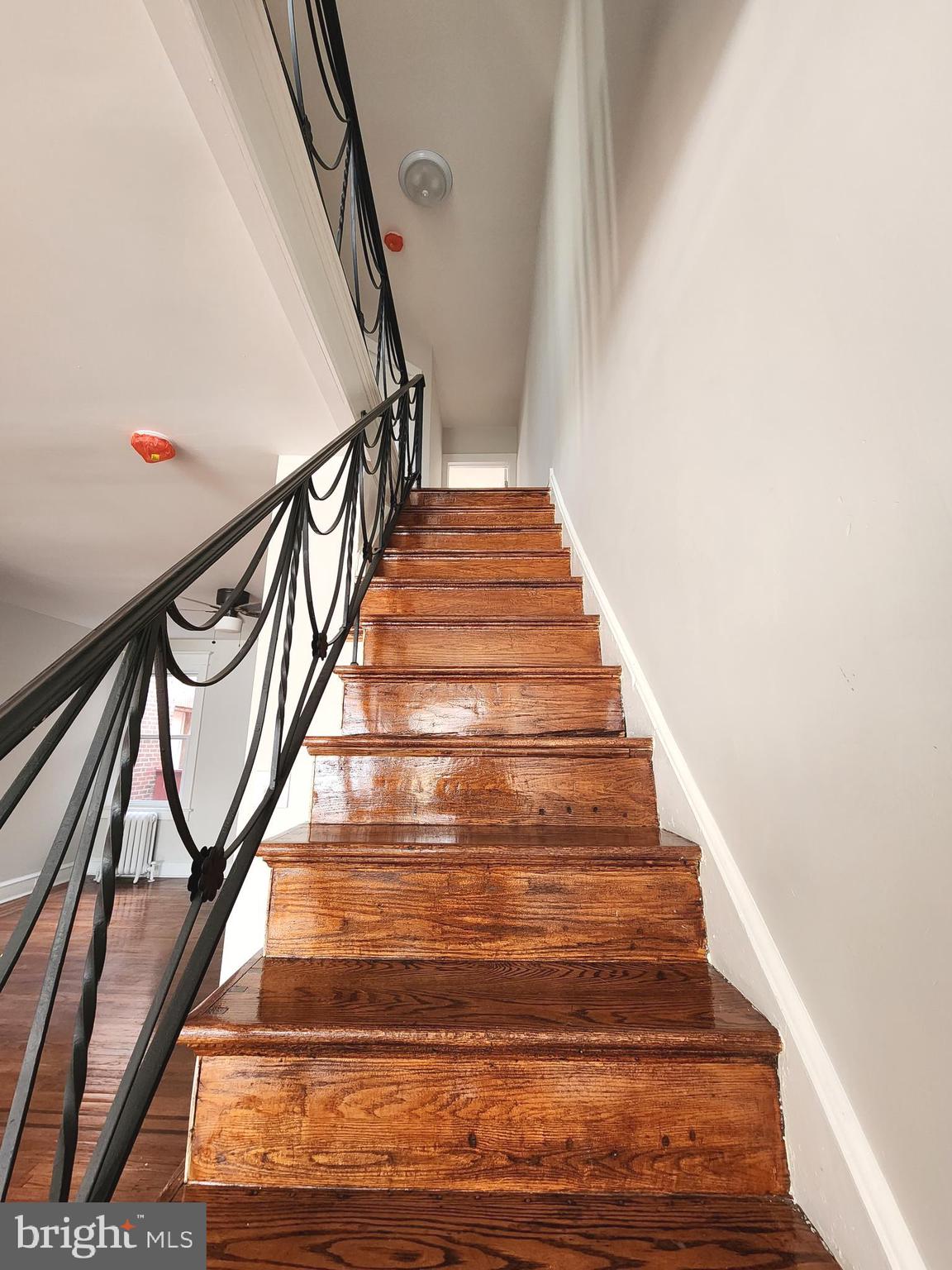 WEST OAK LANE - Residential