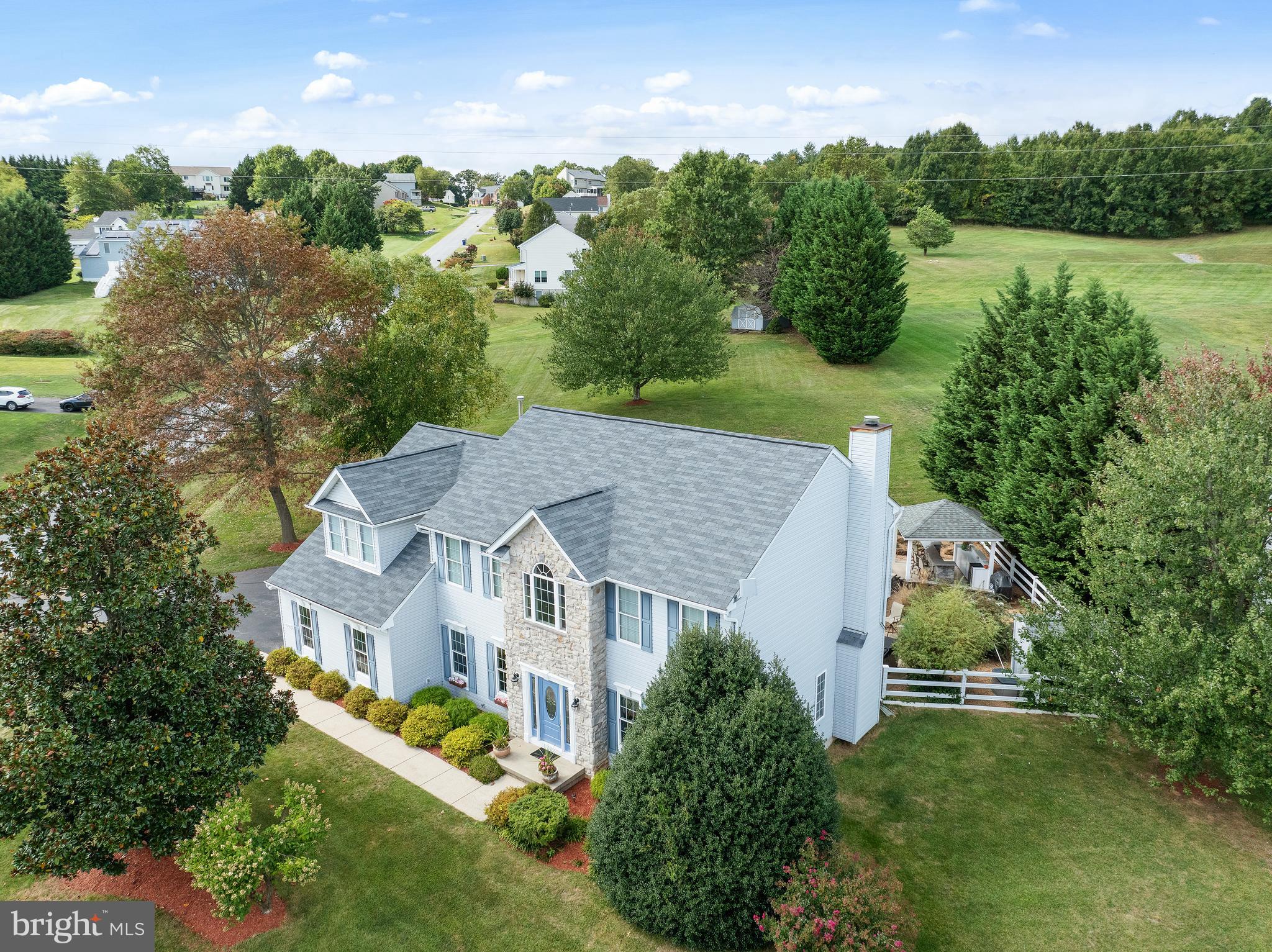 SAMHILL ESTATES - Residential