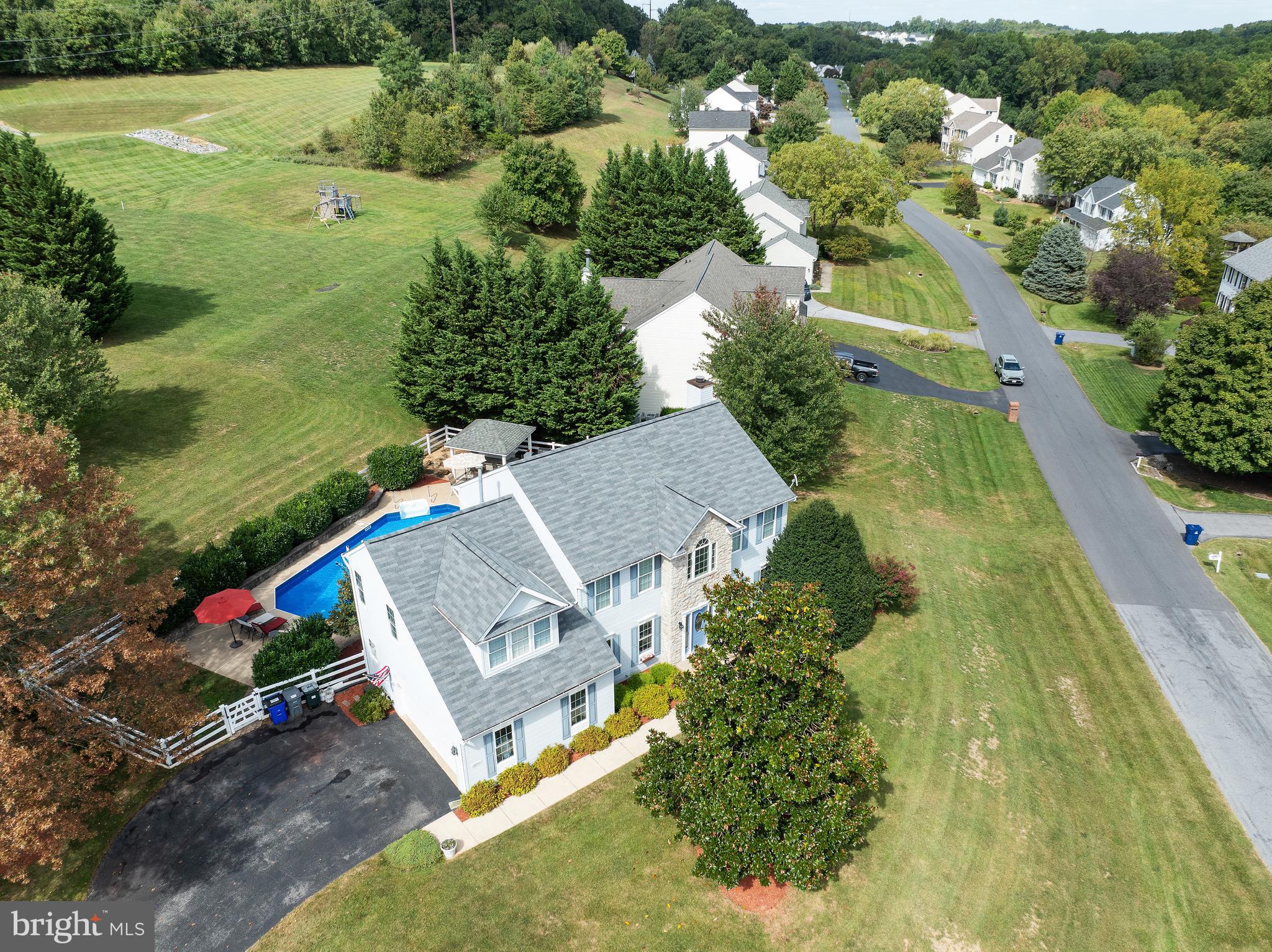 SAMHILL ESTATES - Residential