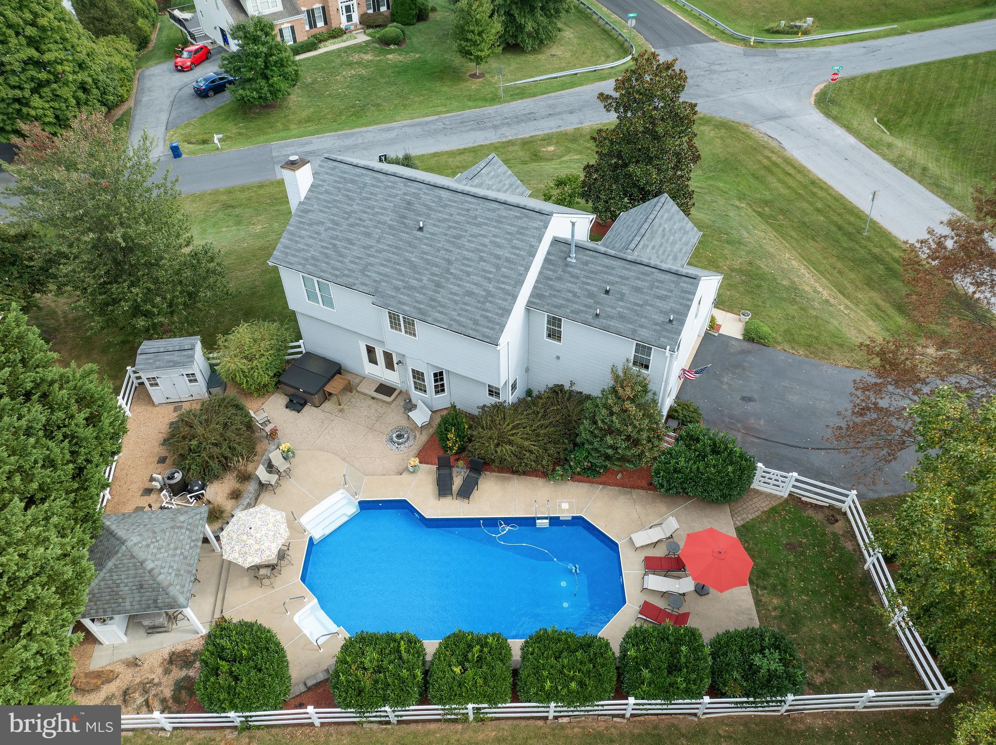 SAMHILL ESTATES - Residential