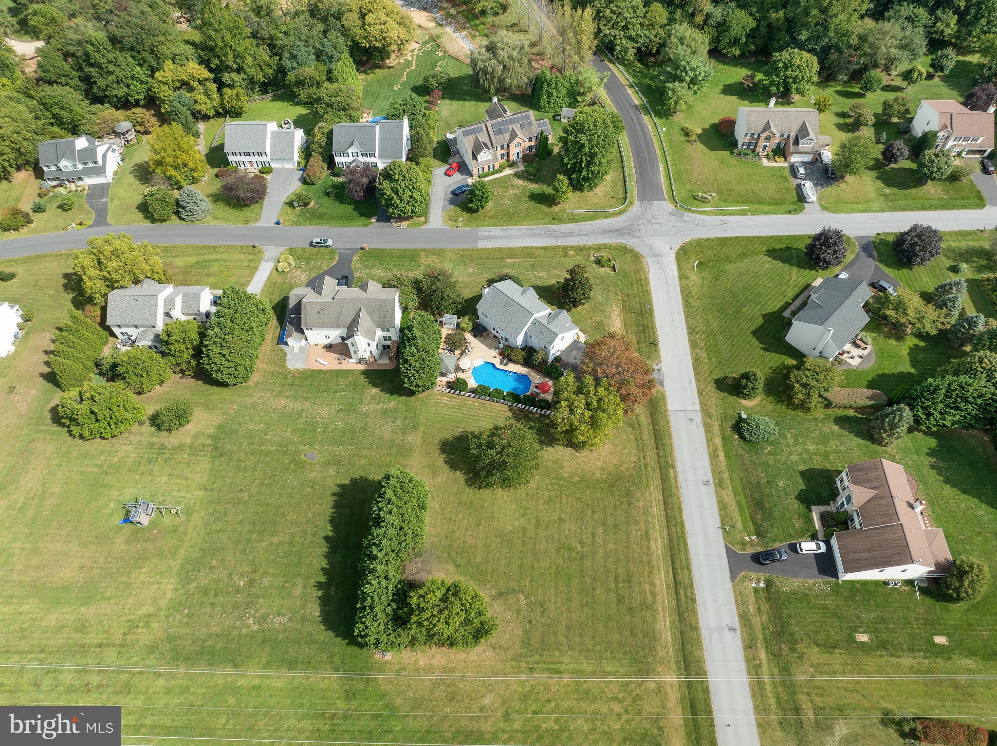 SAMHILL ESTATES - Residential