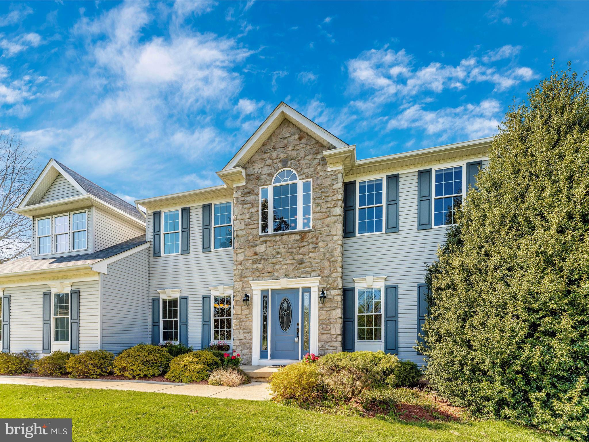 SAMHILL ESTATES - Residential