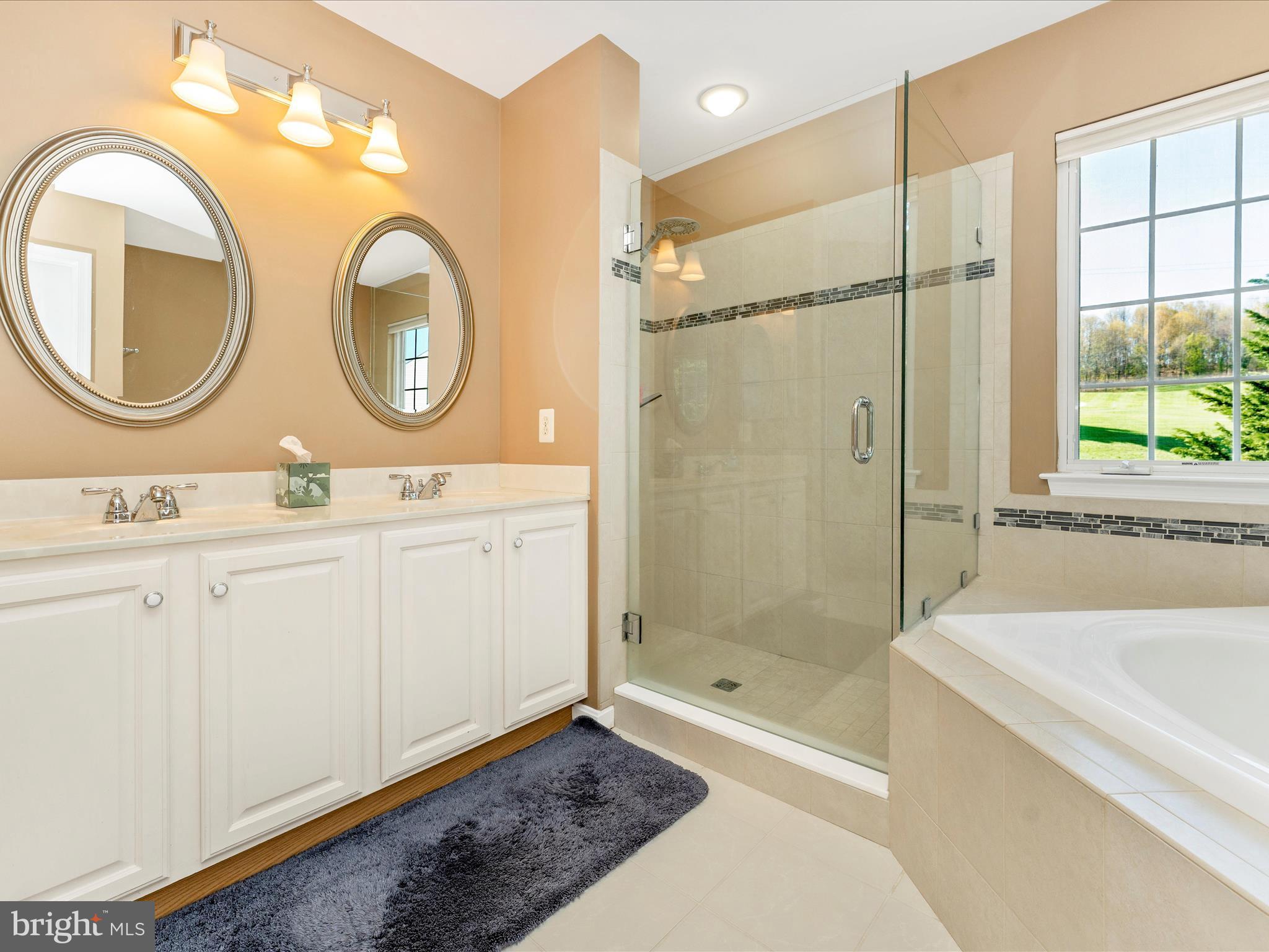 SAMHILL ESTATES - Residential