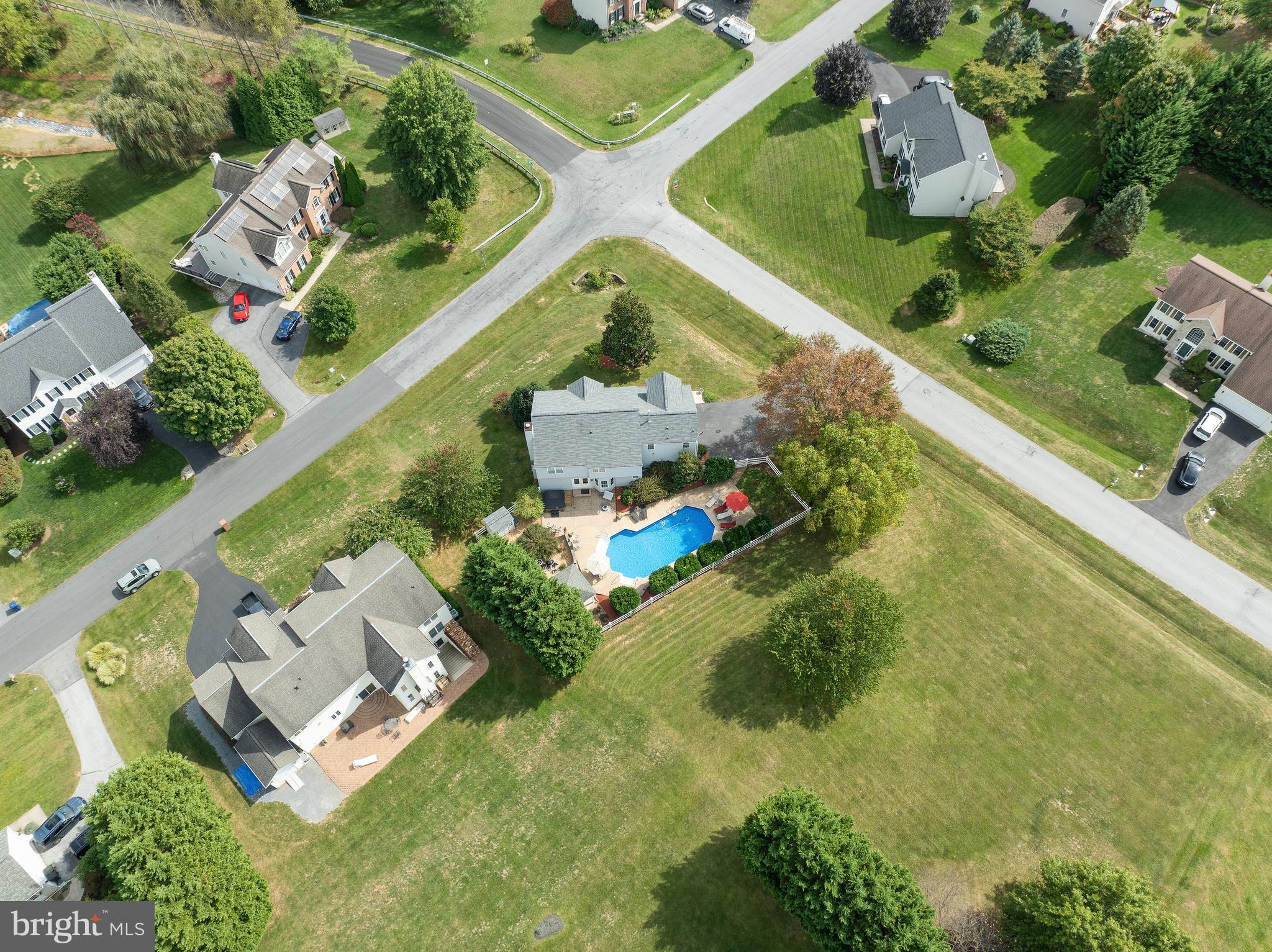 SAMHILL ESTATES - Residential