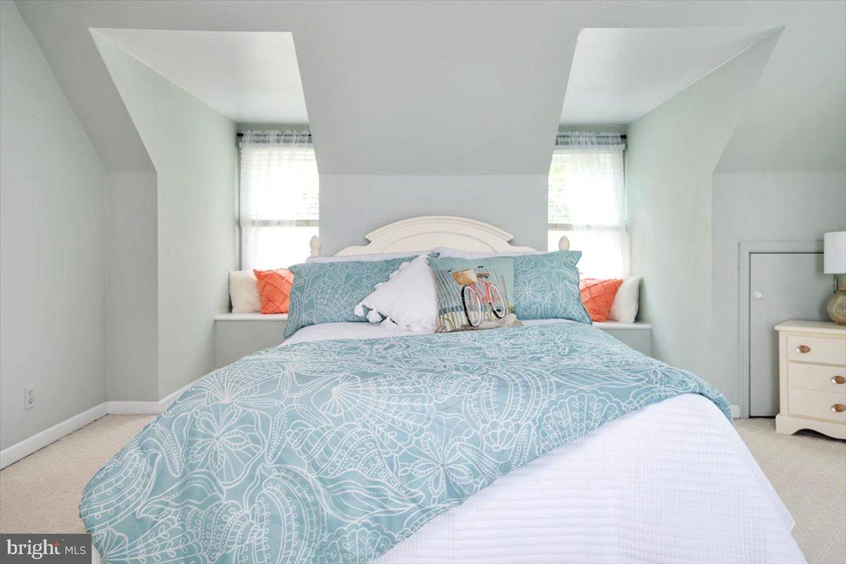 CLOVERFIELDS - Residential