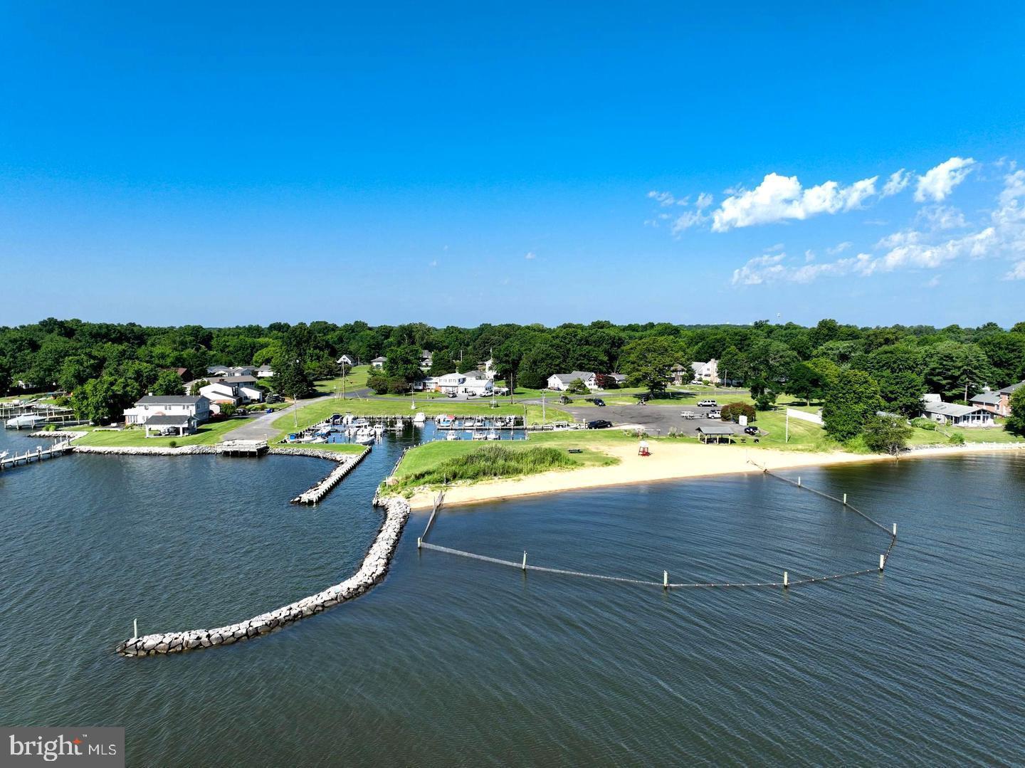 CLOVERFIELDS - Residential