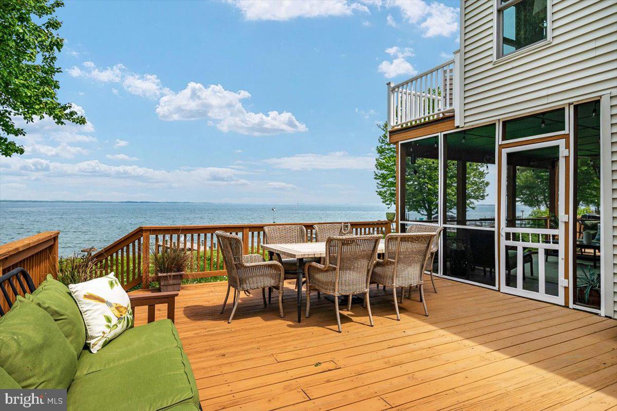 CLOVERFIELDS - Residential