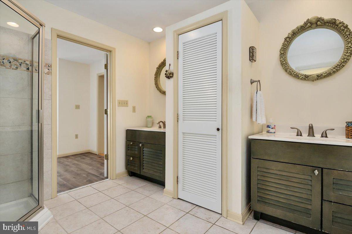 CLOVERFIELDS - Residential