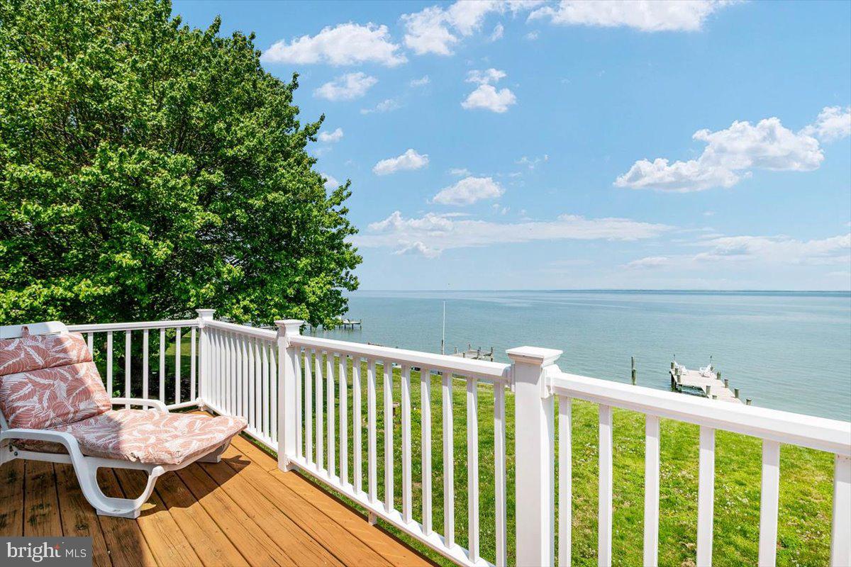 CLOVERFIELDS - Residential