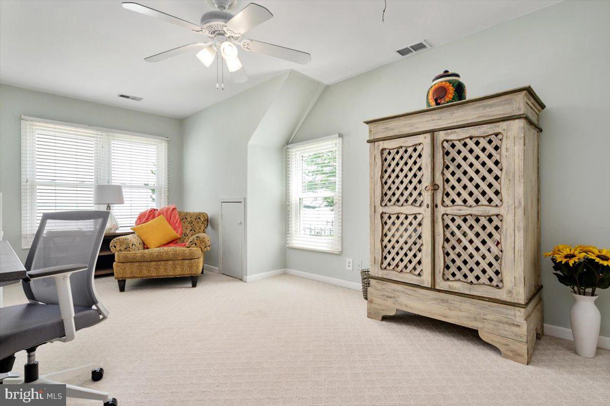 CLOVERFIELDS - Residential